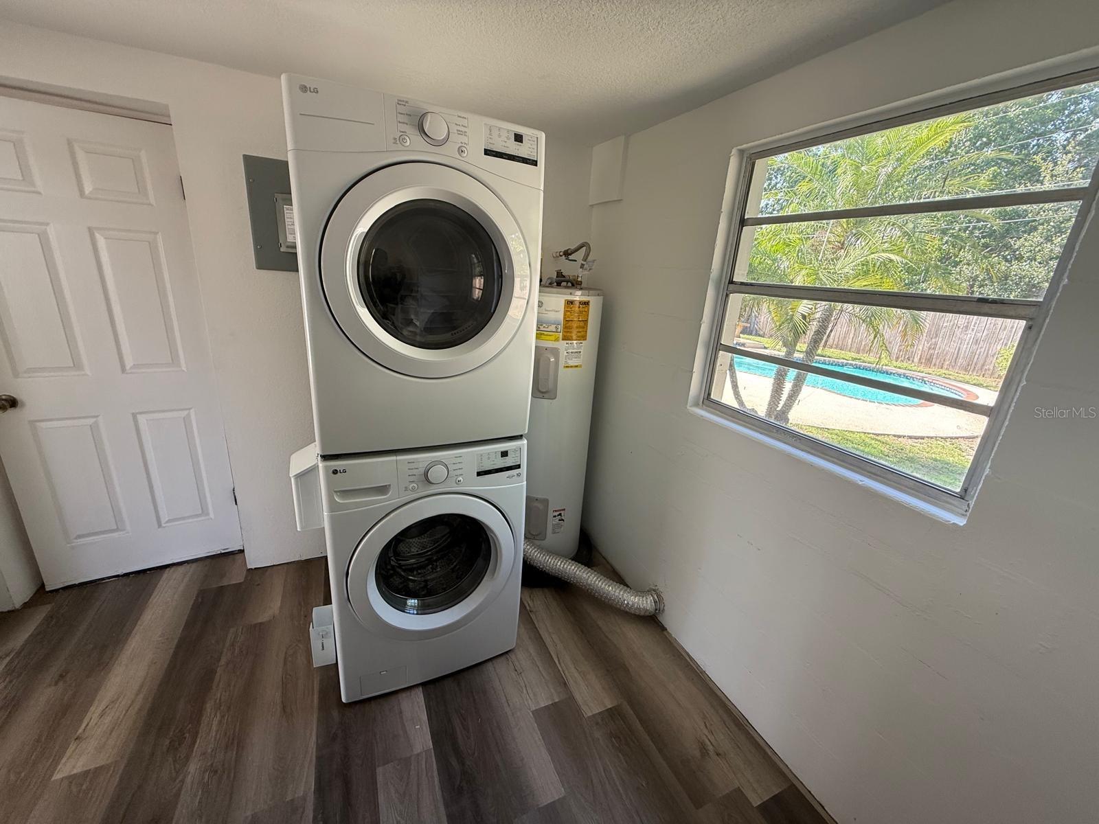 Image 9 of 17 For 5909 Sunderland Drive