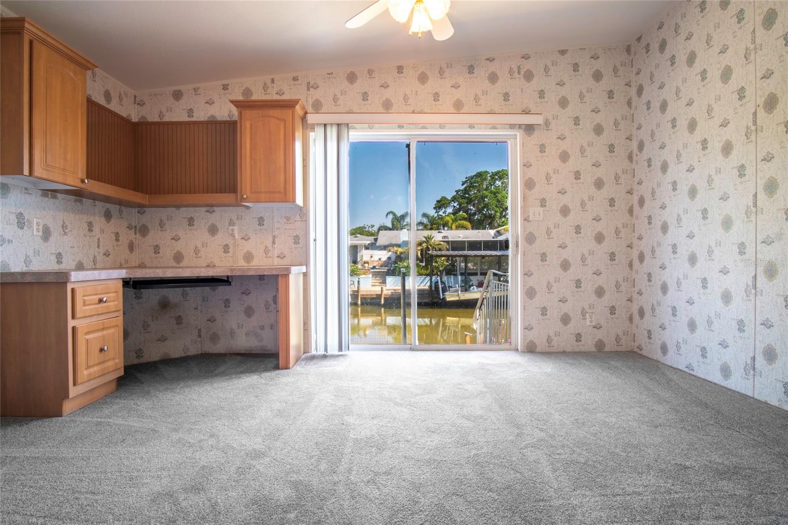 Listing photo id 12 for 238 Indian Creek Road