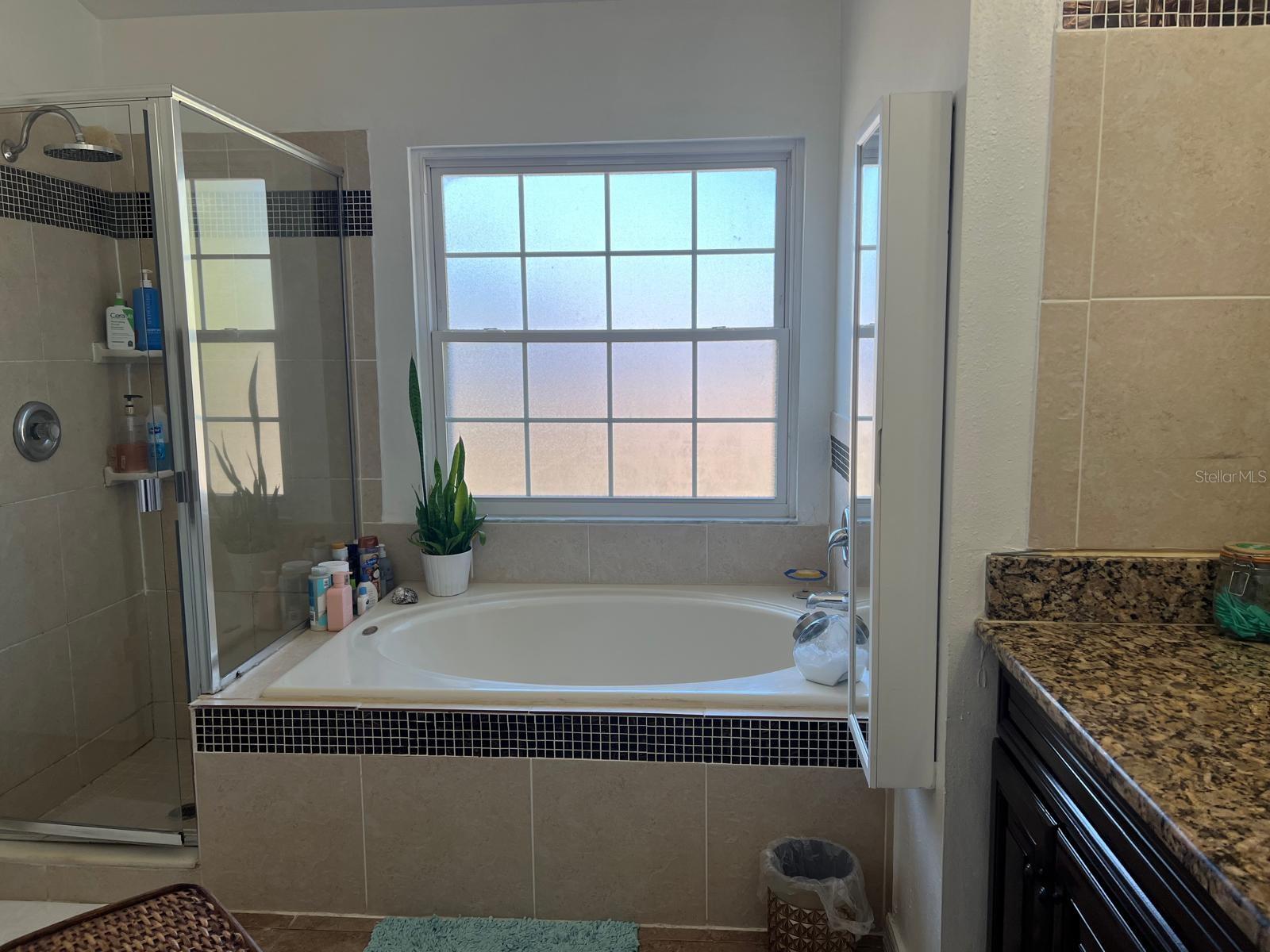 Image 33 of 84 For 340 Haversham Way