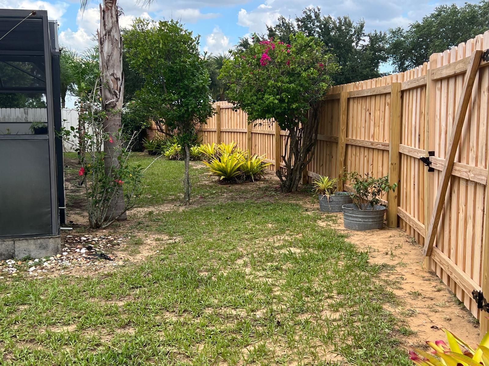 Image 53 of 84 For 340 Haversham Way
