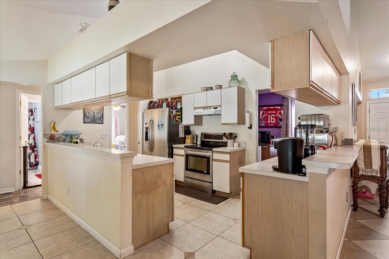 Image 3 of 5 For 2552 Dovetail Drive