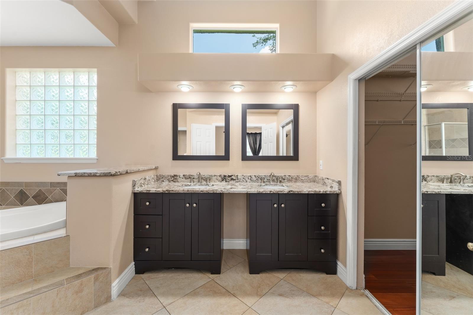 Image 19 of 44 For 7699 Milano Drive