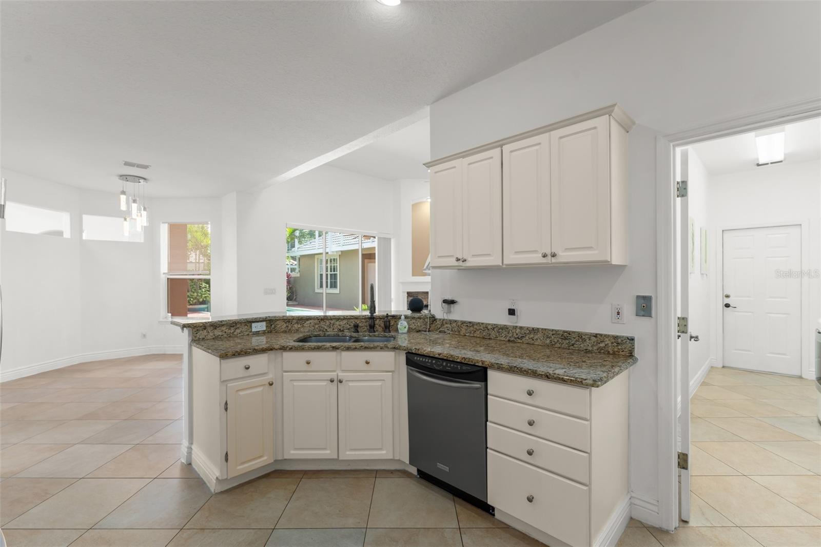 Image 29 of 44 For 7699 Milano Drive