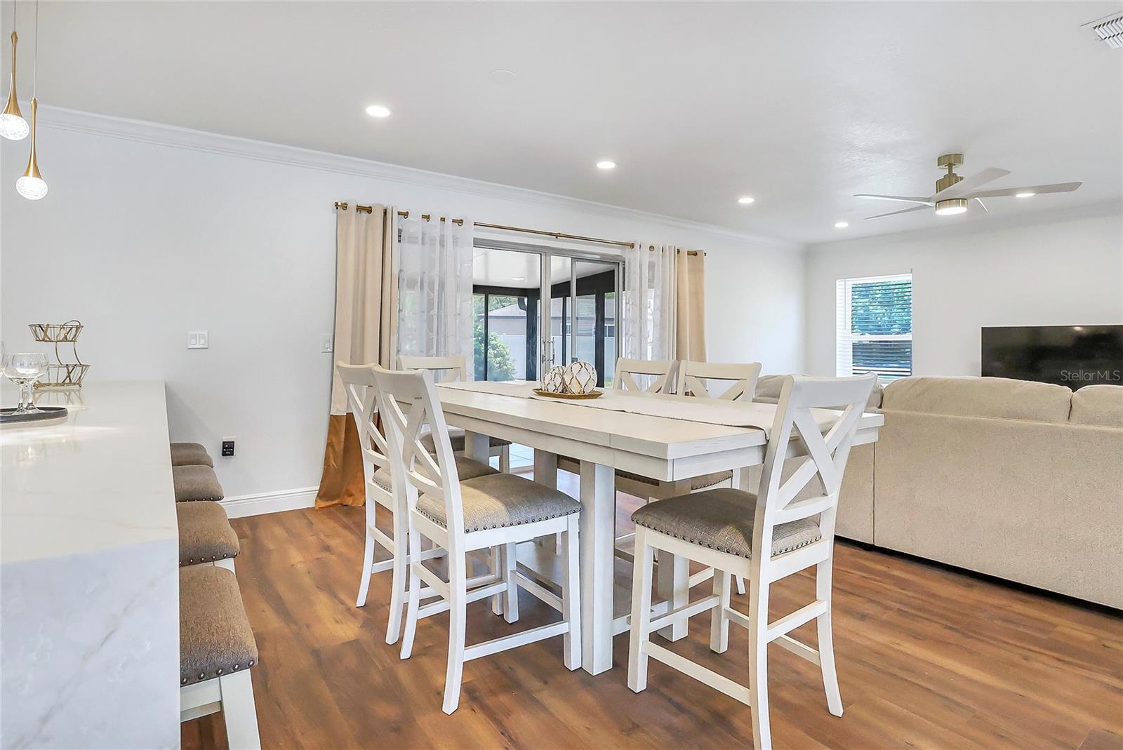 Image 10 of 36 For 6700 Tamarind Circle
