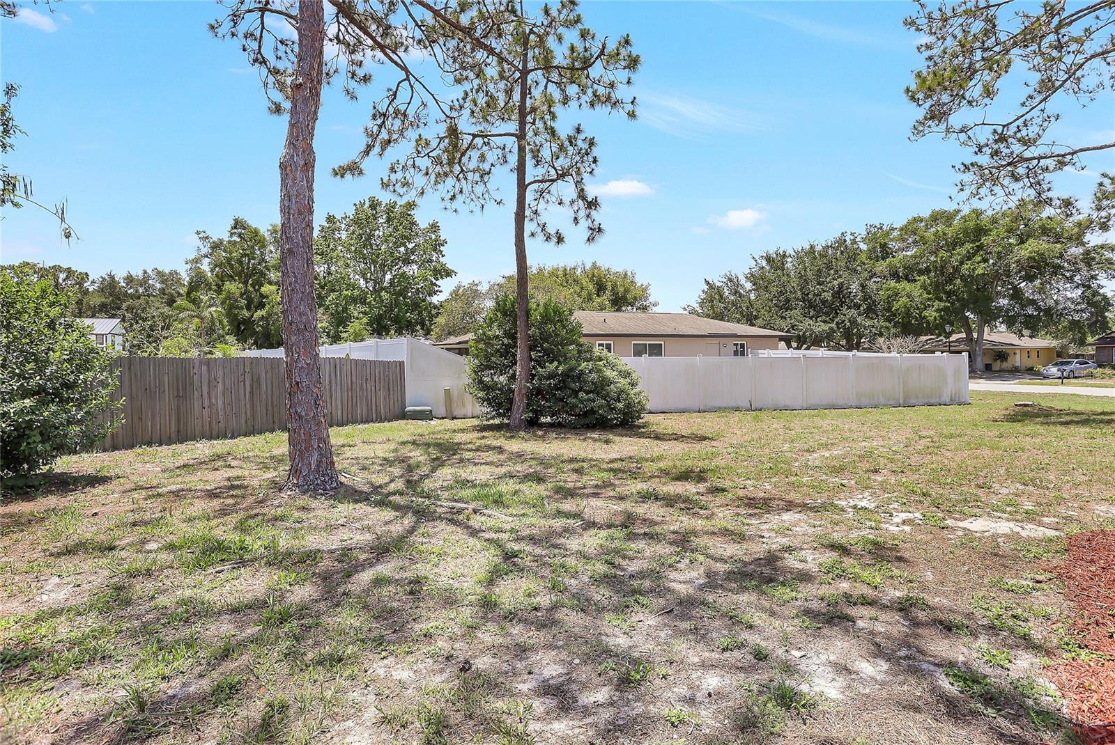 Image 30 of 36 For 6700 Tamarind Circle