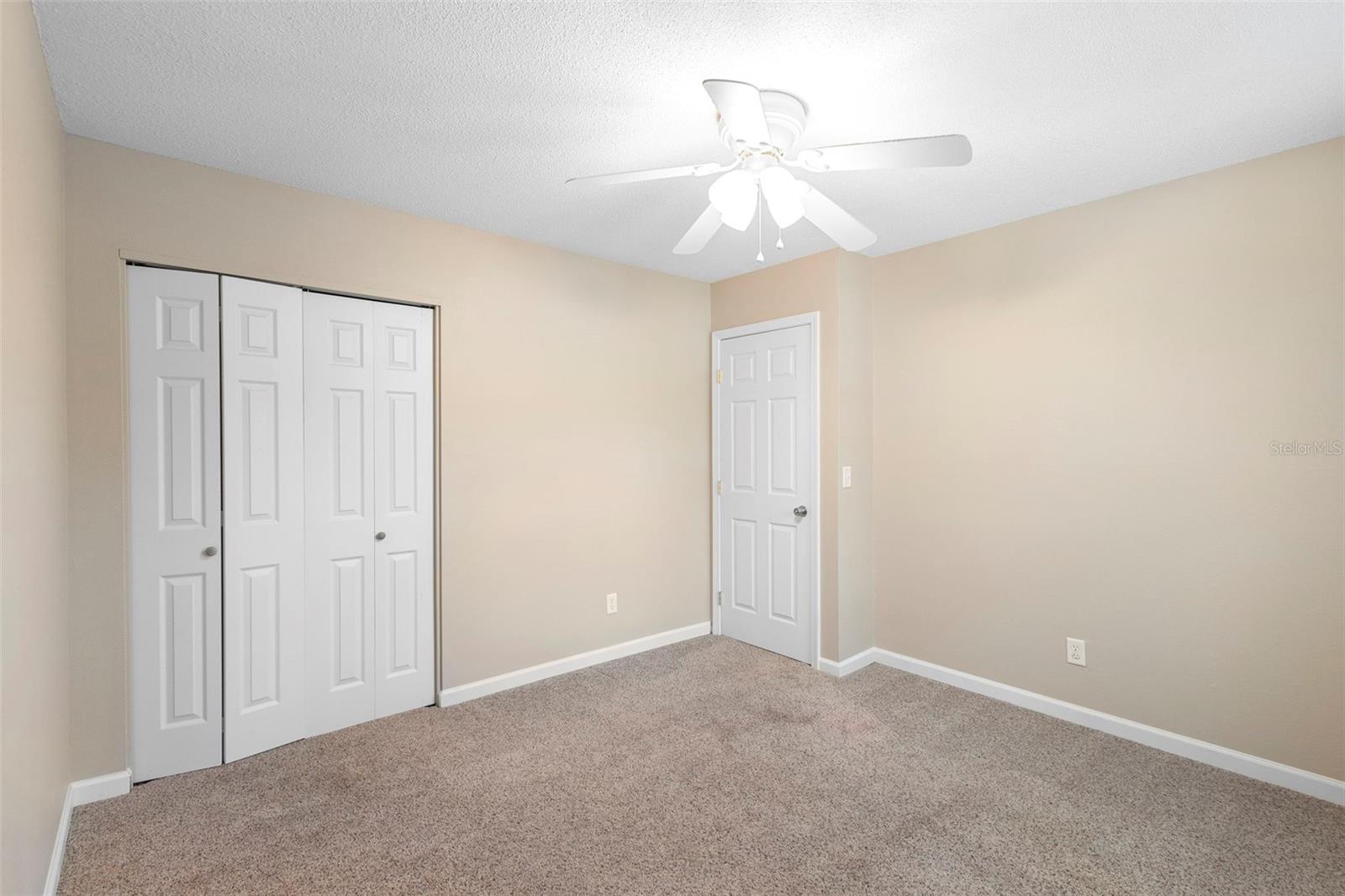 Image 16 of 19 For 2302 Park Avenue