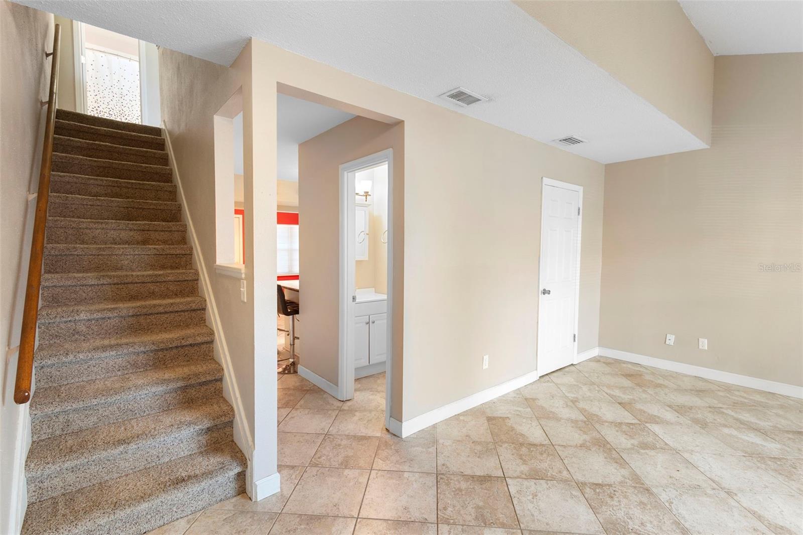 Image 3 of 19 For 2302 Park Avenue