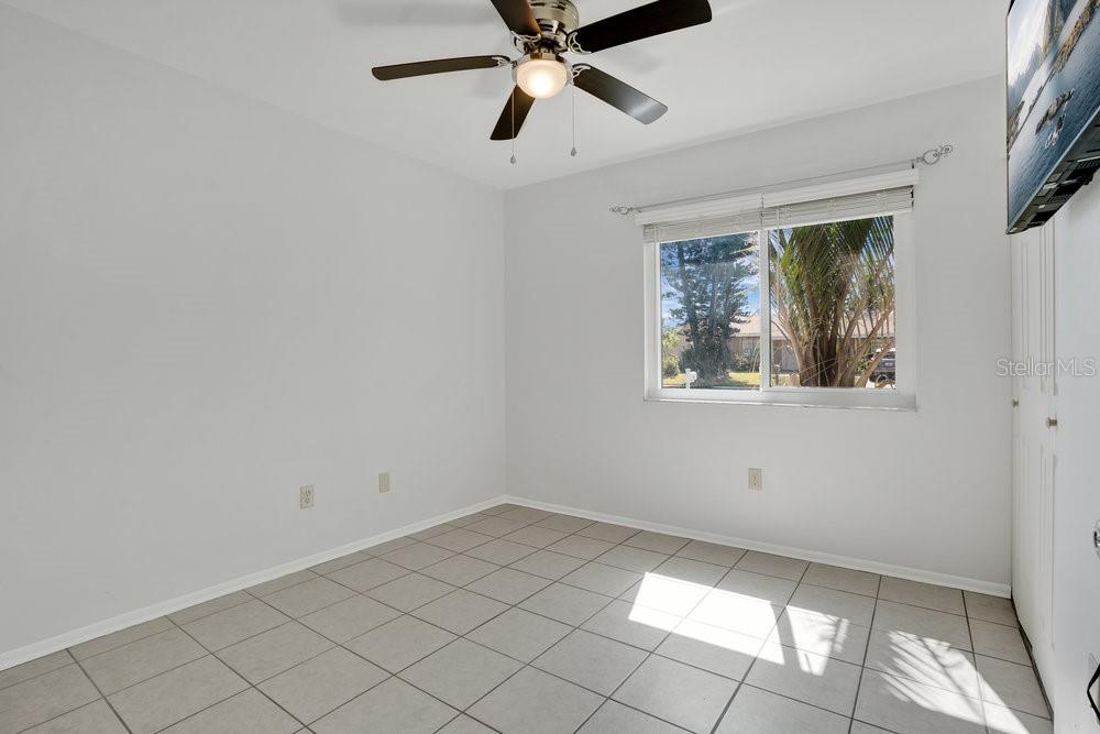 Image 13 of 24 For 950 Gatewood Court Ne