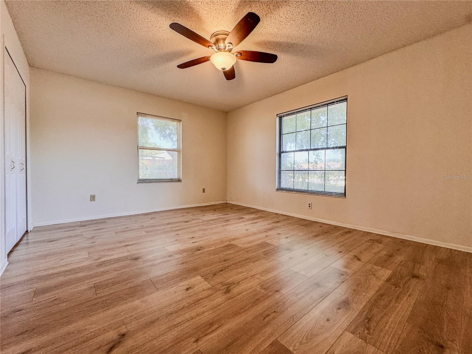 Image 19 of 42 For 1742 Willa Circle
