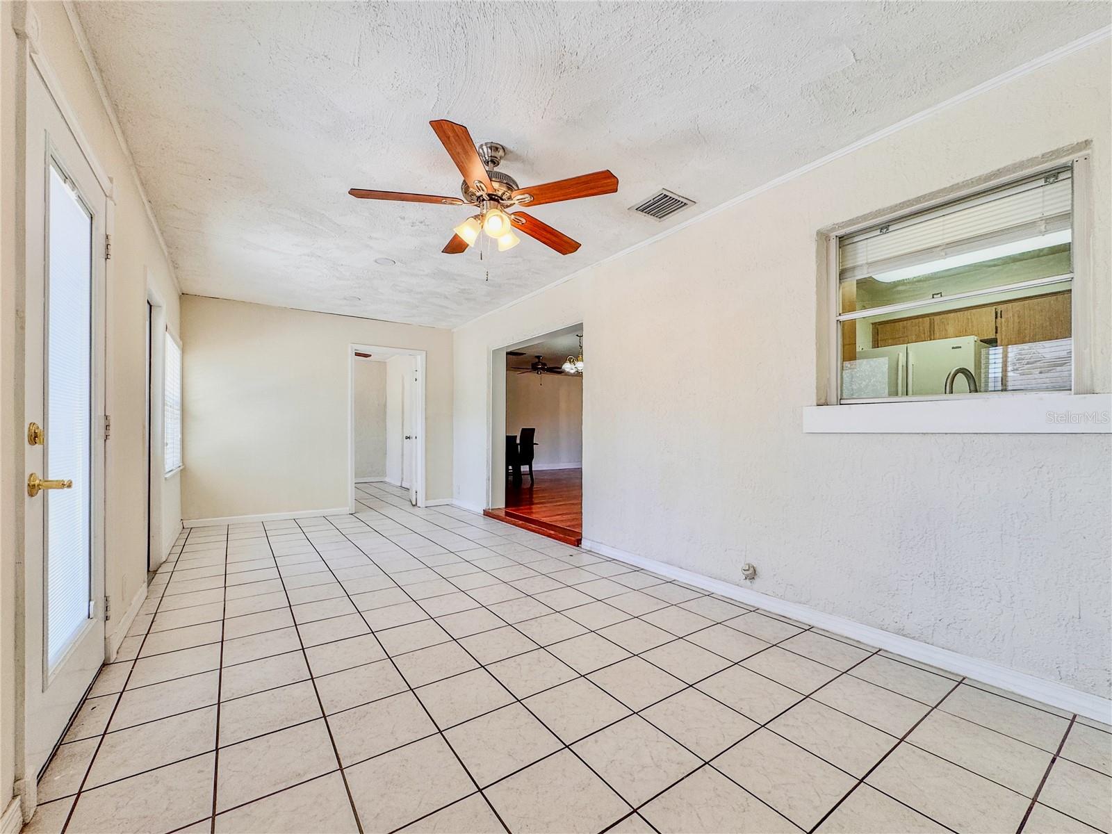 Image 32 of 42 For 1742 Willa Circle