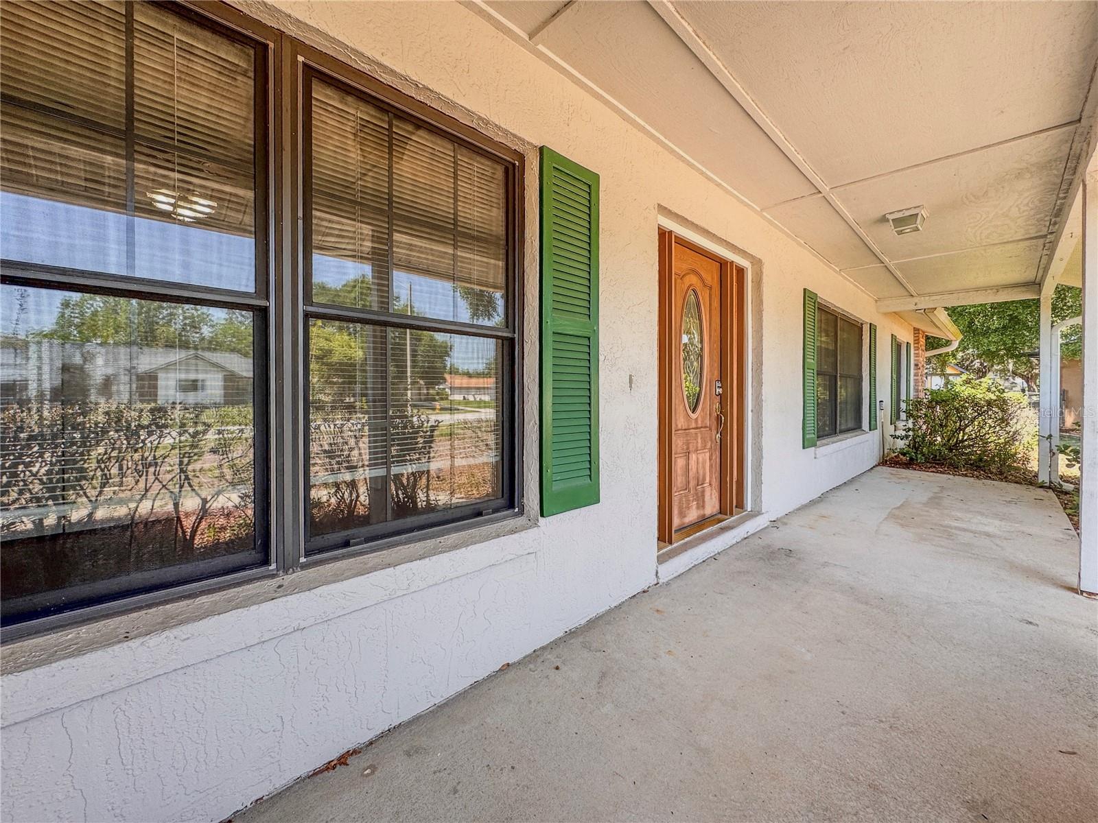Image 4 of 42 For 1742 Willa Circle