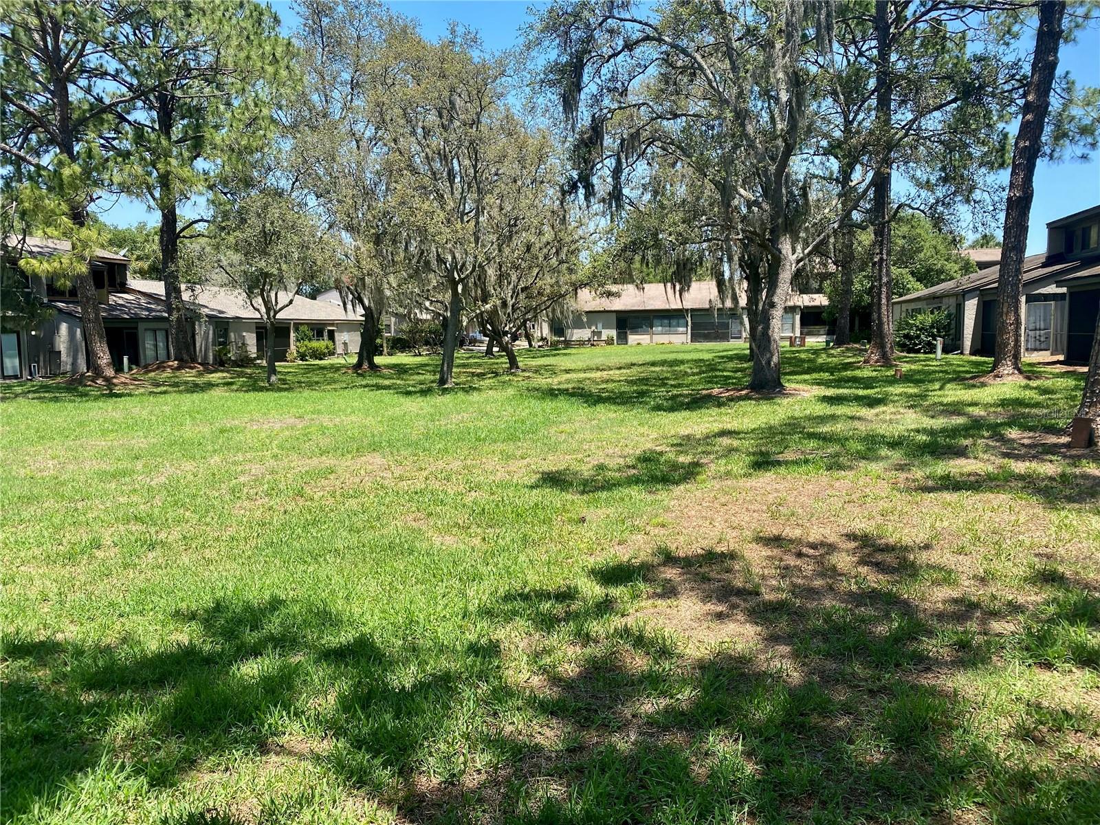 Image 17 of 24 For 650 Woodridge Drive