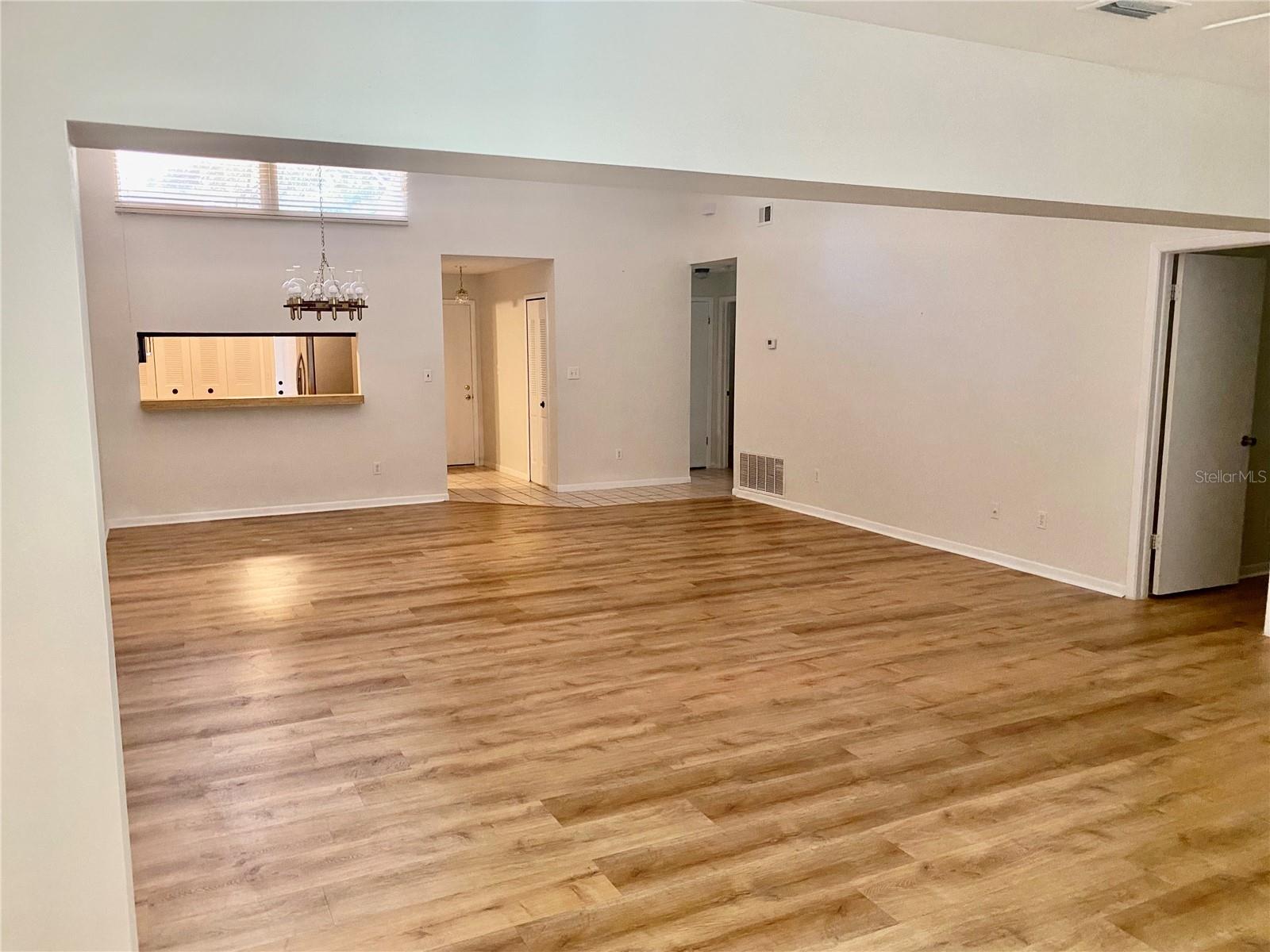 Image 3 of 24 For 650 Woodridge Drive