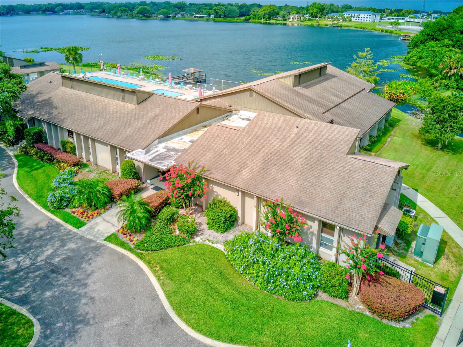 Image 9 of 24 For 650 Woodridge Drive