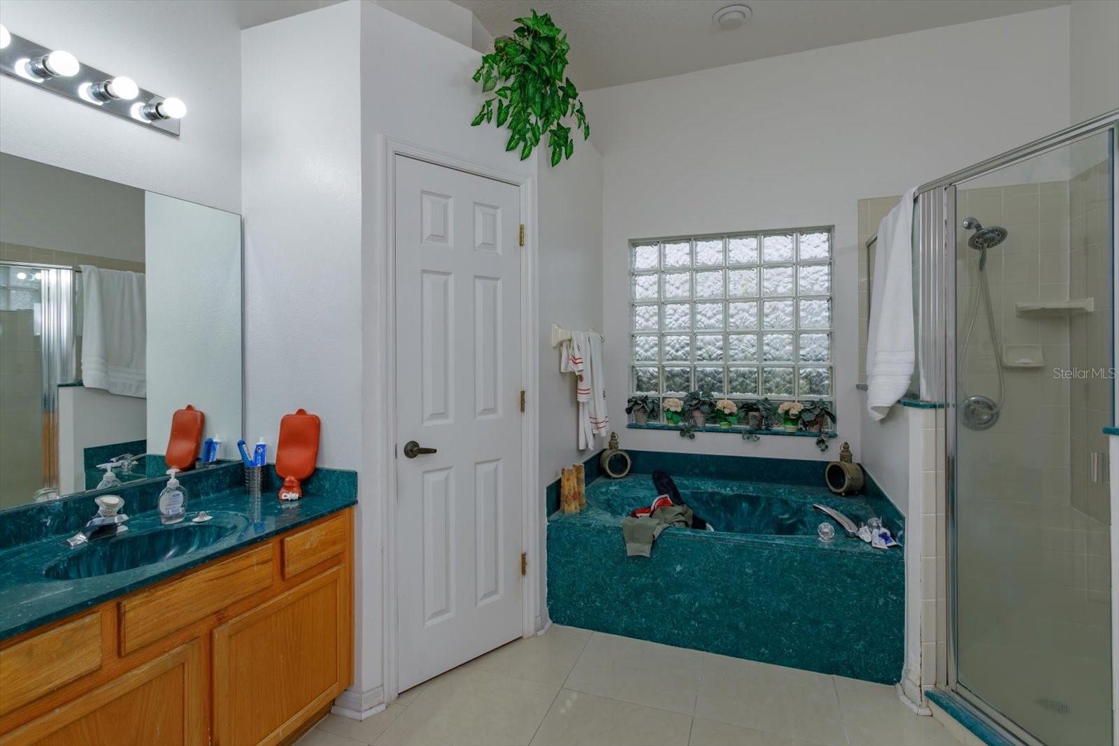 Image 13 of 25 For 244 Ballyshannon Drive