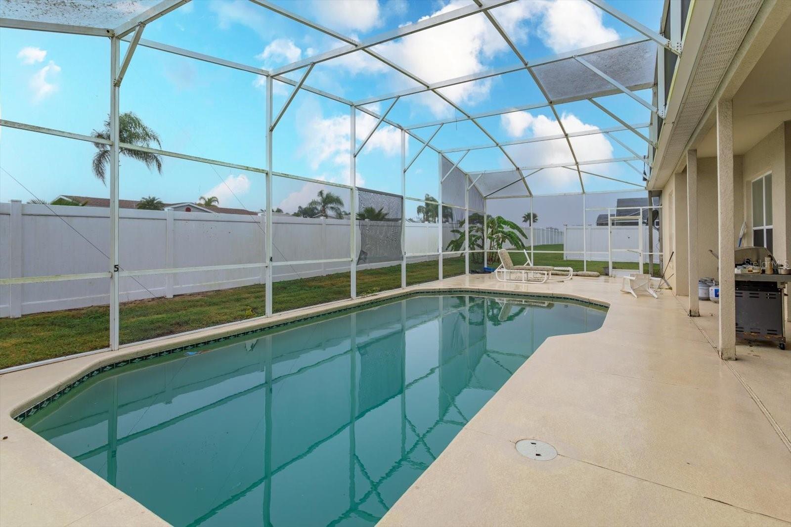 Image 22 of 25 For 244 Ballyshannon Drive