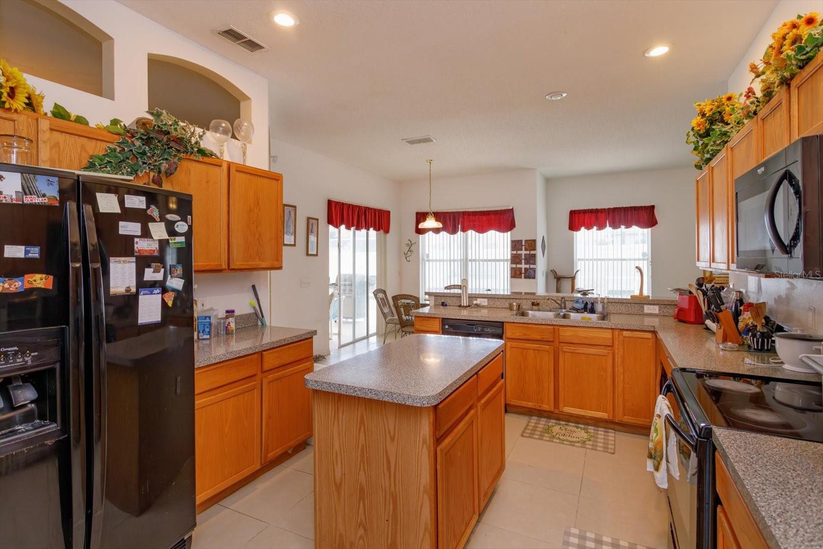 Image 7 of 25 For 244 Ballyshannon Drive