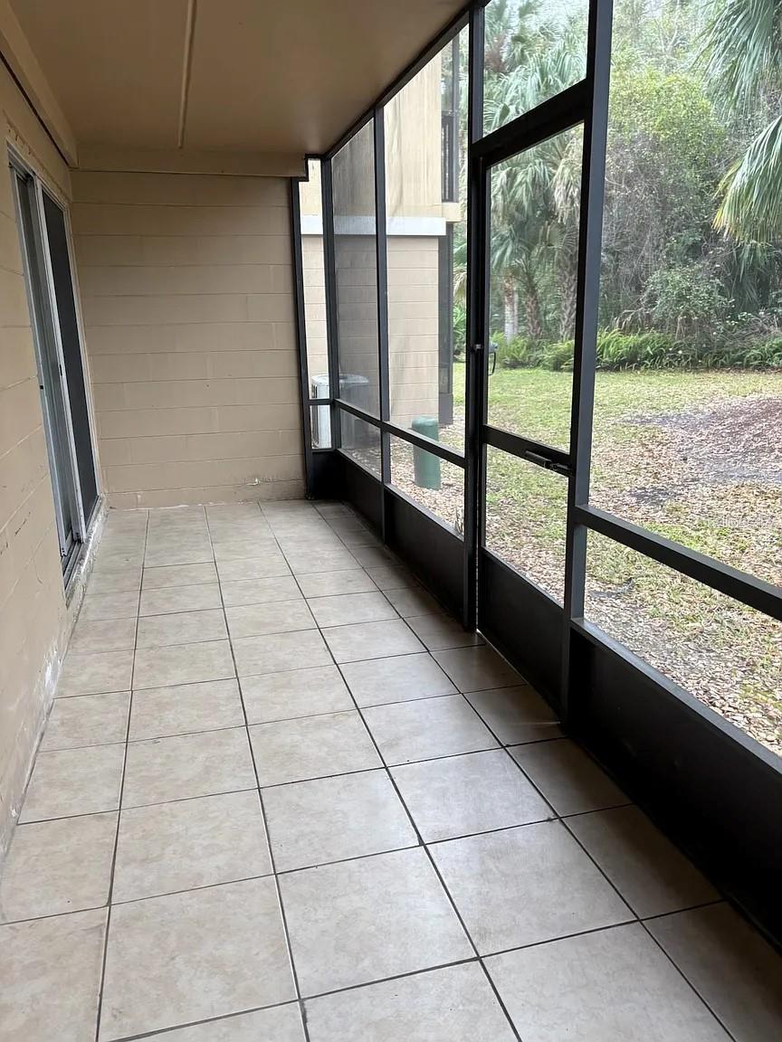Image 2 of 12 For 130 Jasmine Woods Court 1c