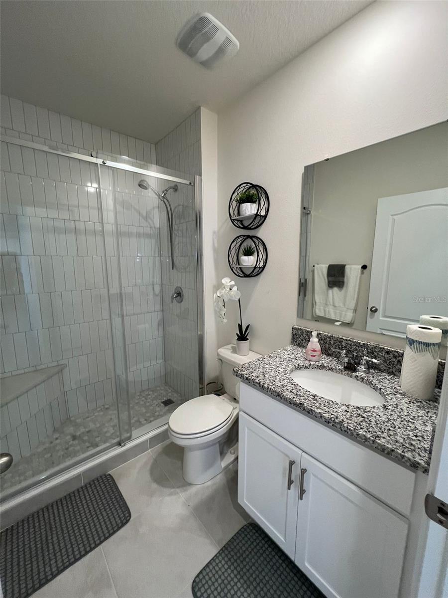 Image 11 of 38 For 5585 Winona Drive