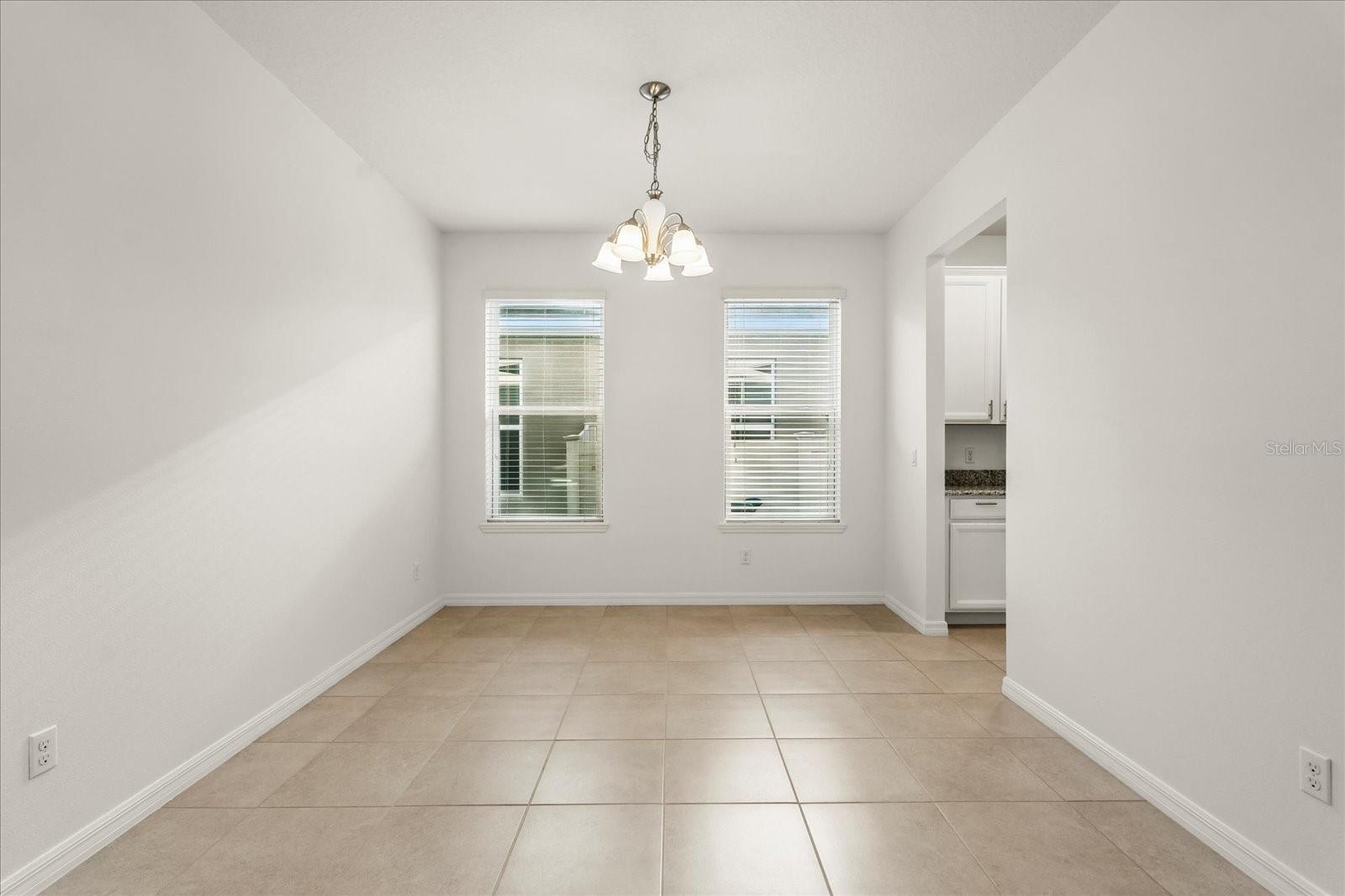 Image 15 of 38 For 3925 Green Sabal Drive