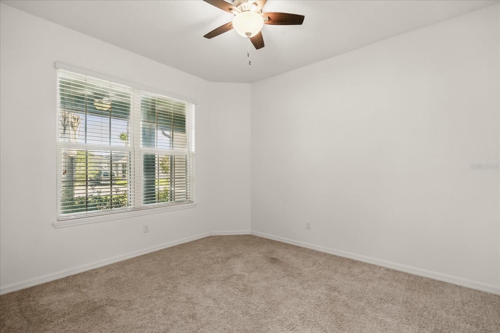 Image 19 of 38 For 3925 Green Sabal Drive