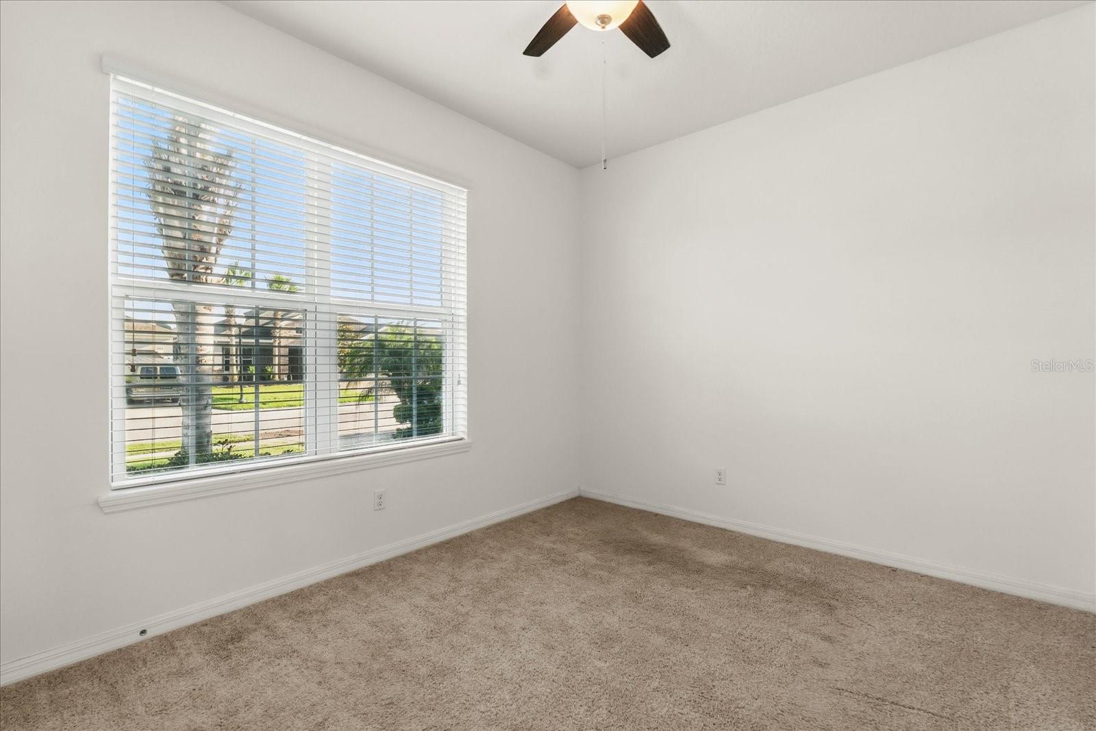 Image 28 of 38 For 3925 Green Sabal Drive