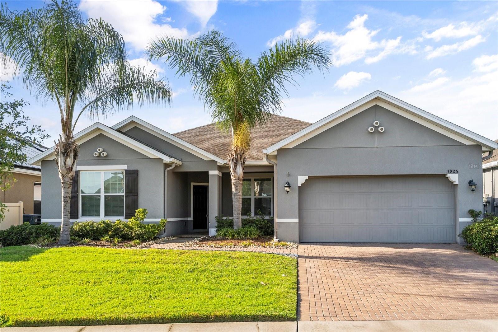 Image 3 of 38 For 3925 Green Sabal Drive