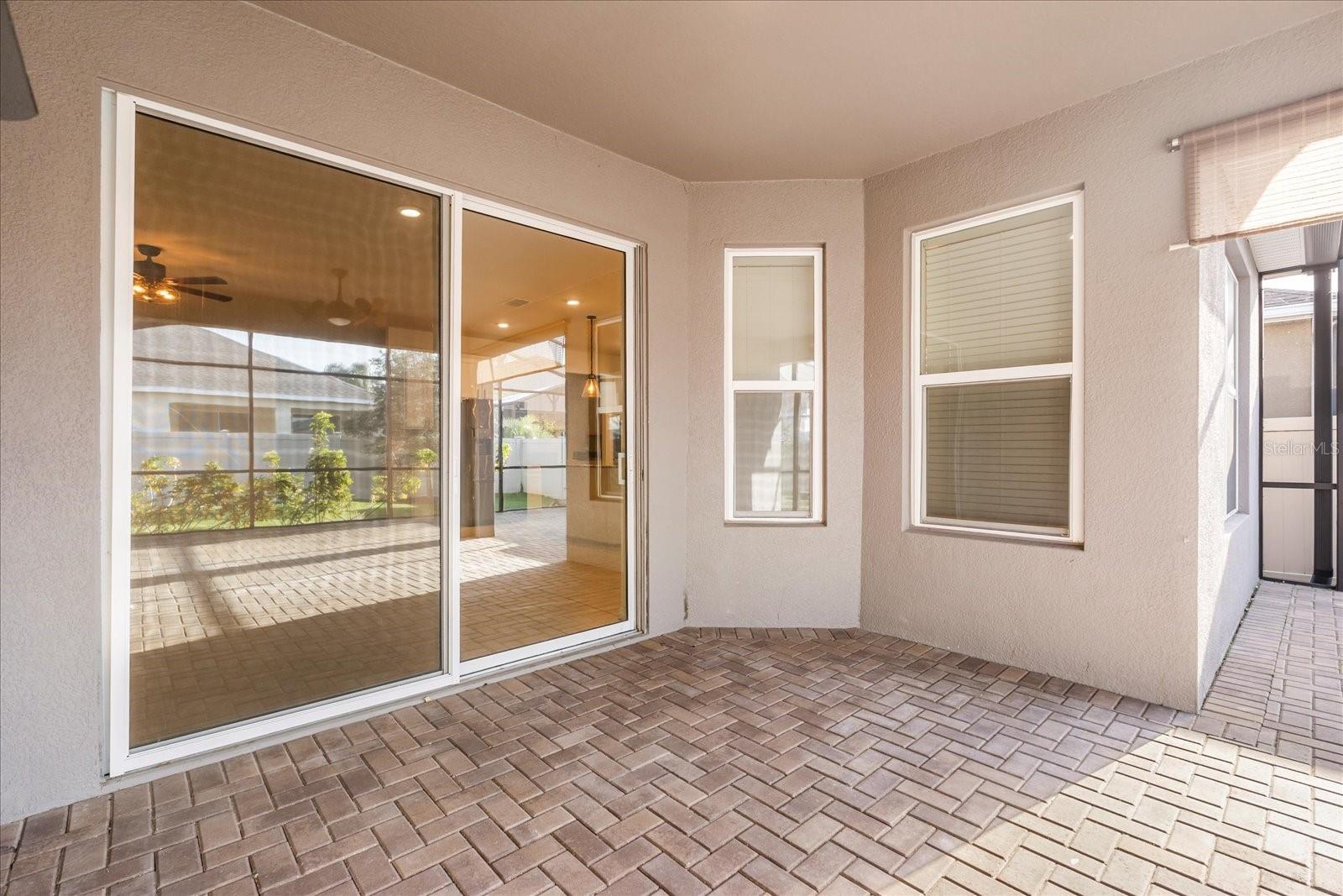 Image 31 of 38 For 3925 Green Sabal Drive