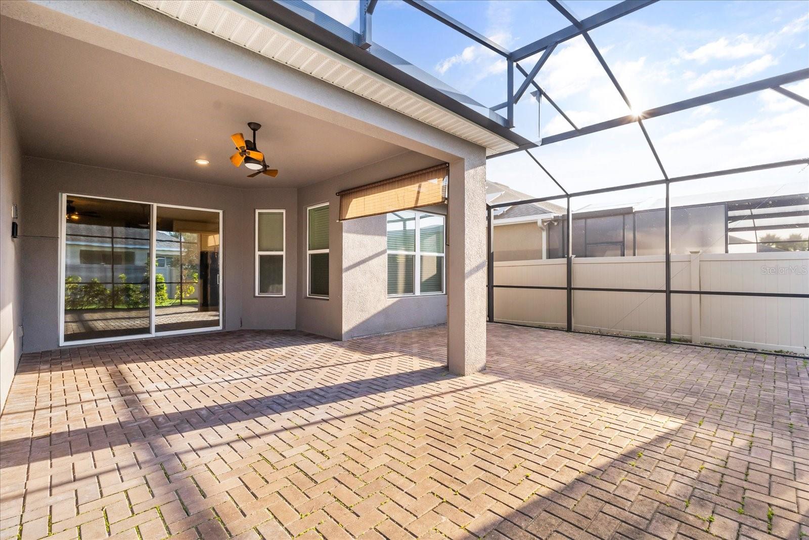 Image 32 of 38 For 3925 Green Sabal Drive