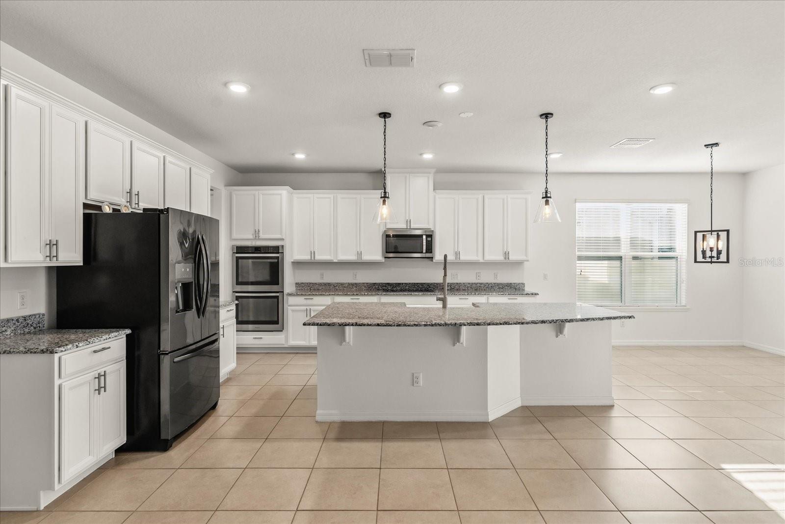 Image 9 of 38 For 3925 Green Sabal Drive