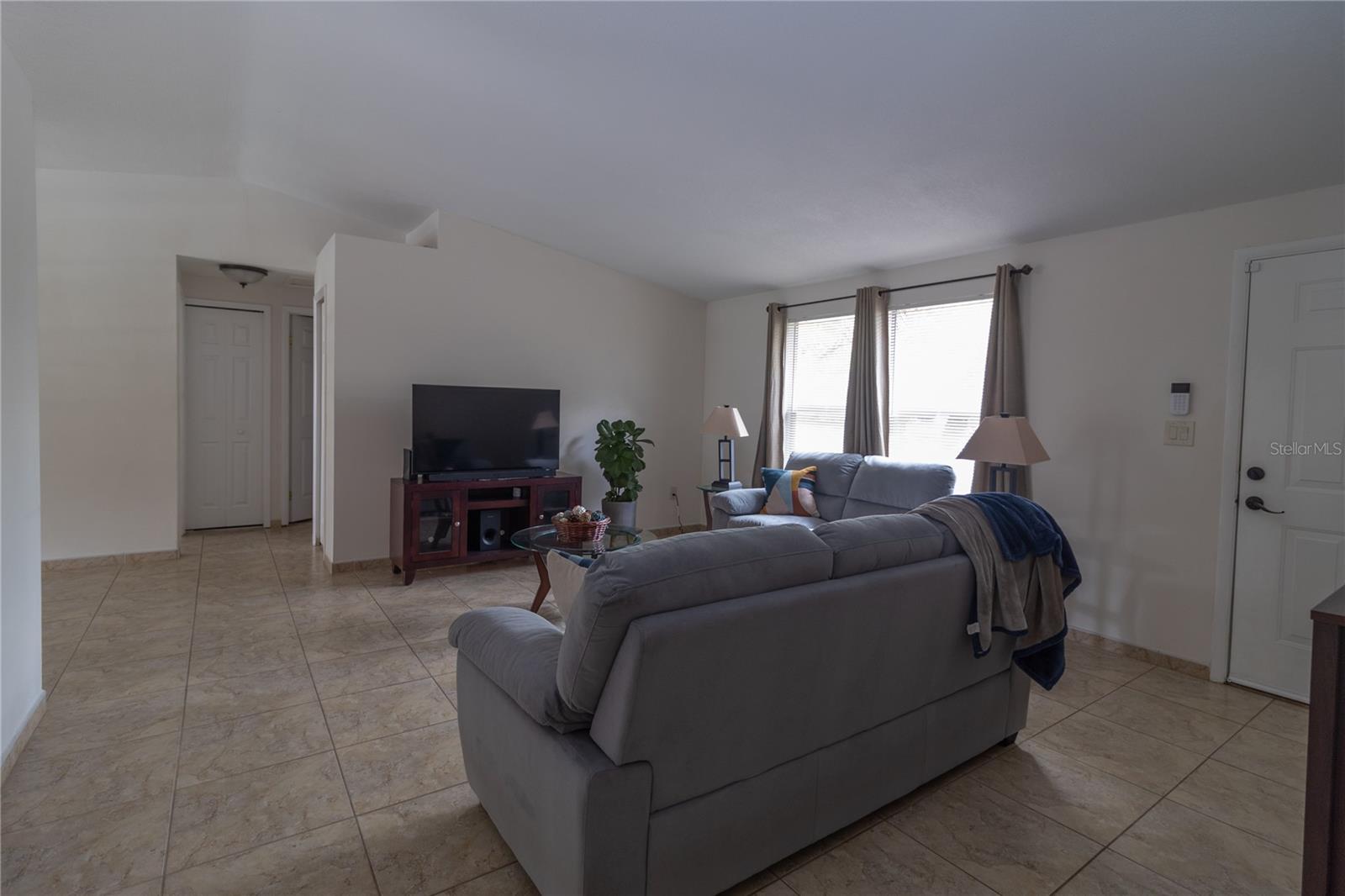 Image 22 of 28 For 5547 Garden Grove Circle