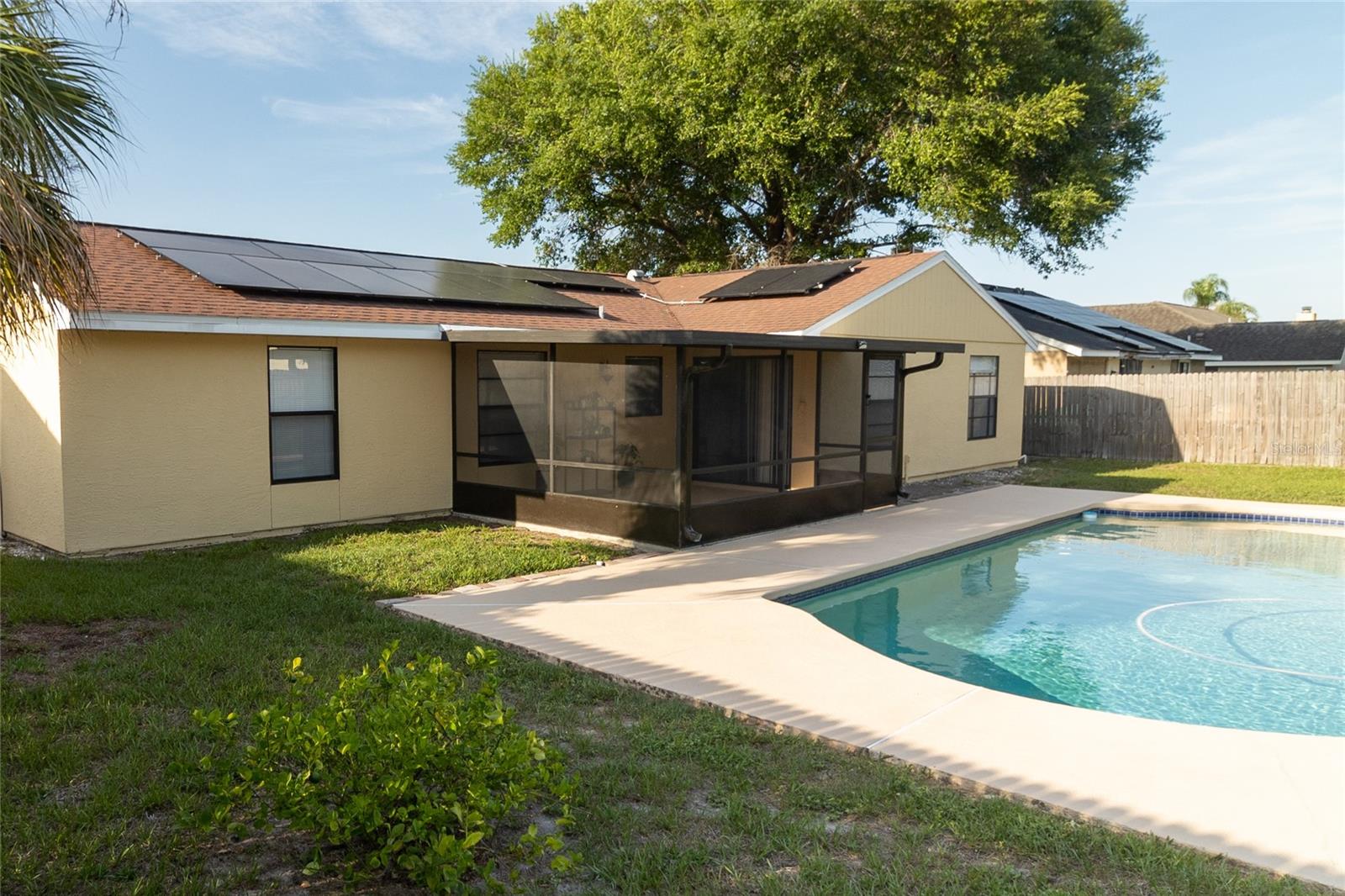 Image 3 of 28 For 5547 Garden Grove Circle