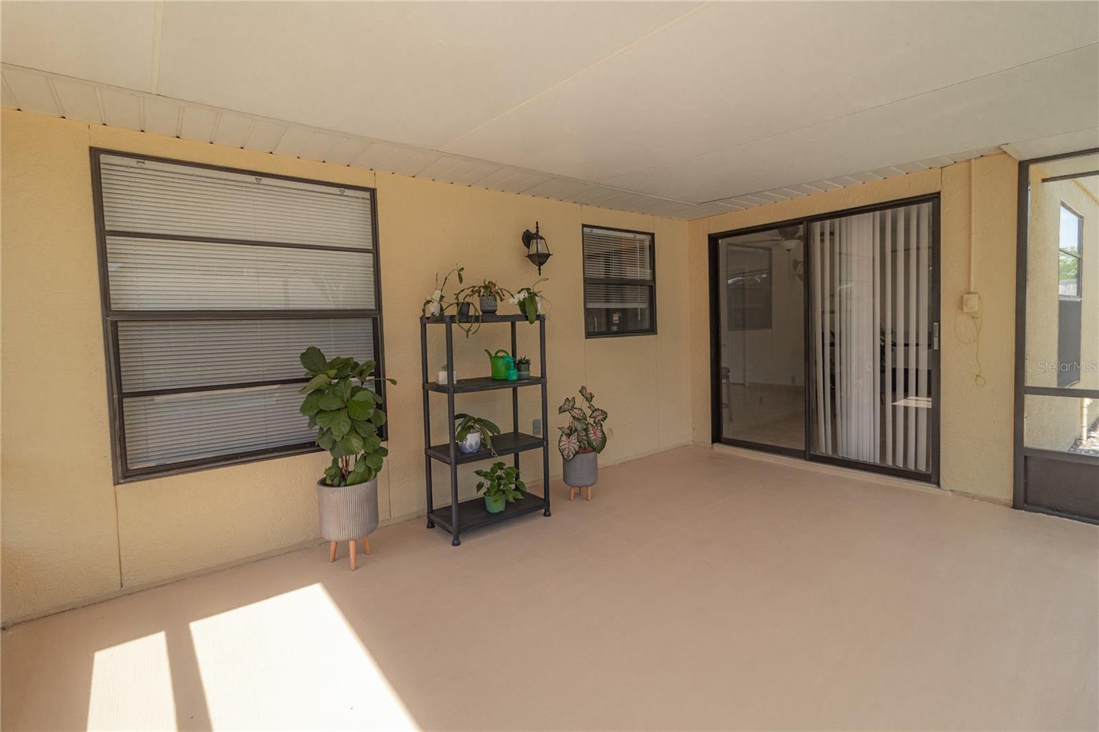 Image 7 of 28 For 5547 Garden Grove Circle