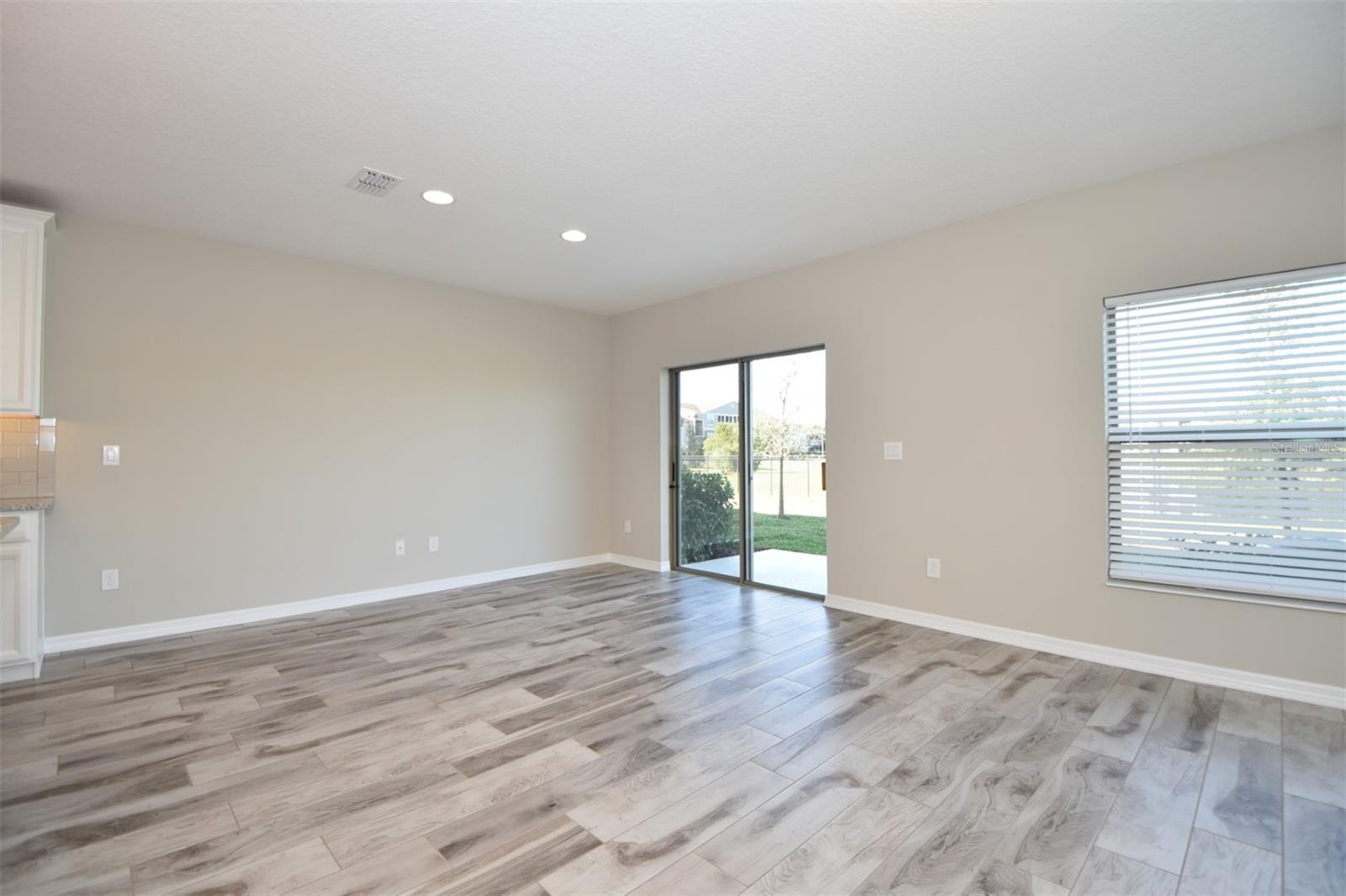 Image 10 of 29 For 12163 Water Poppy Court