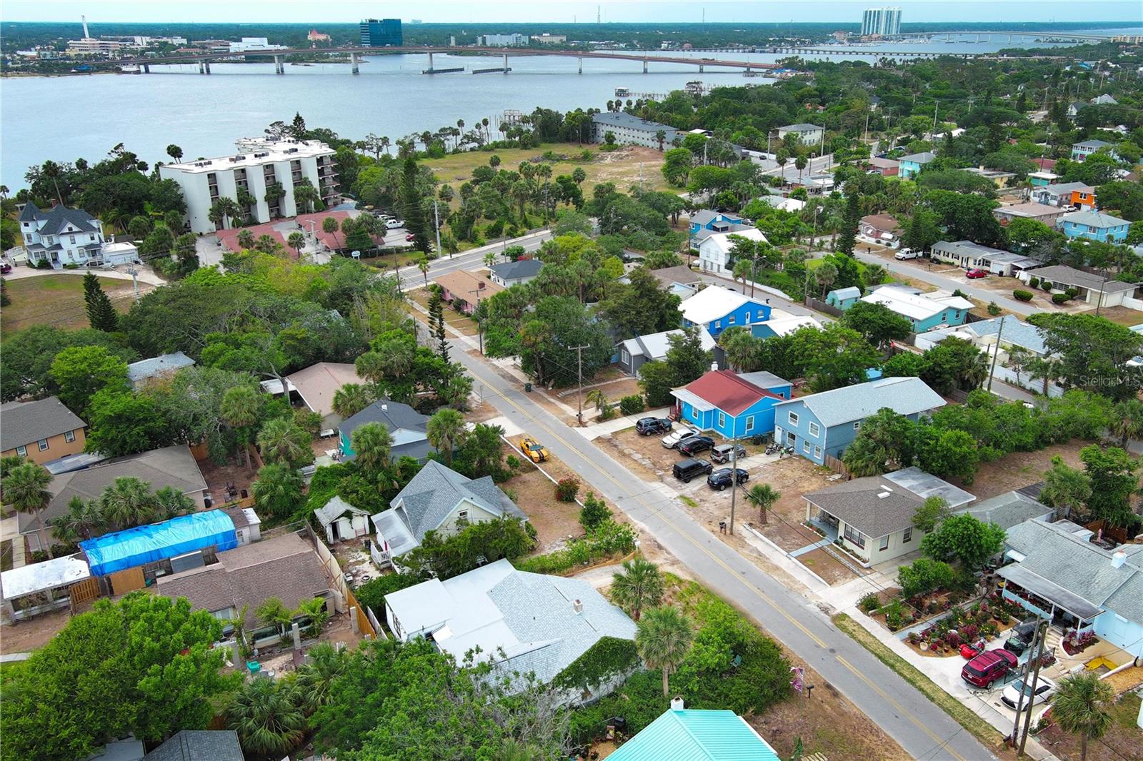 Image 26 of 34 For 330 Phoenix Avenue