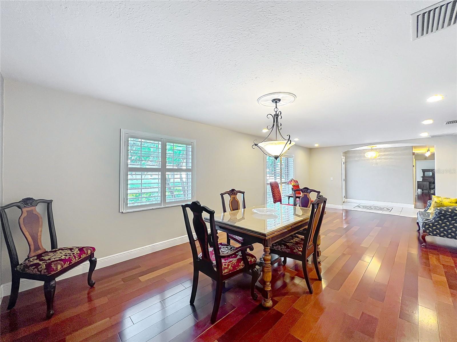 Image 16 of 96 For 5127 Leeward Way