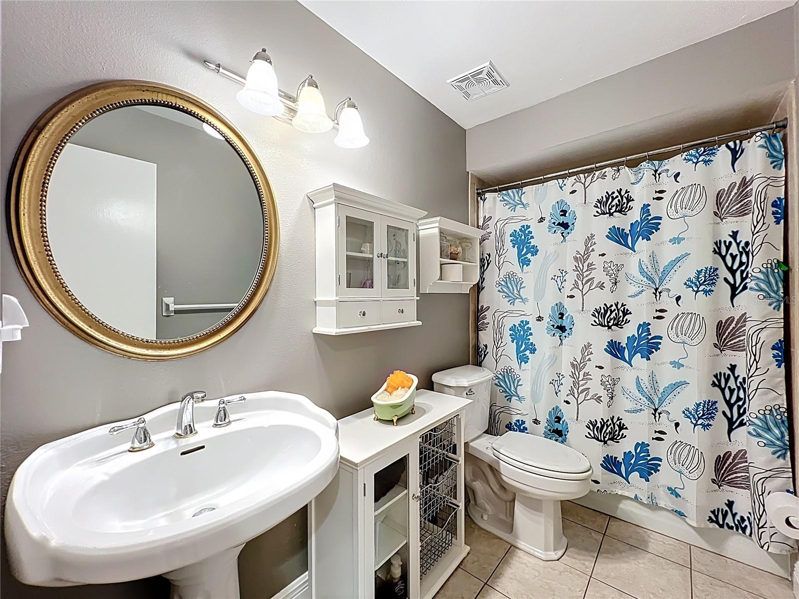 Image 25 of 96 For 5127 Leeward Way