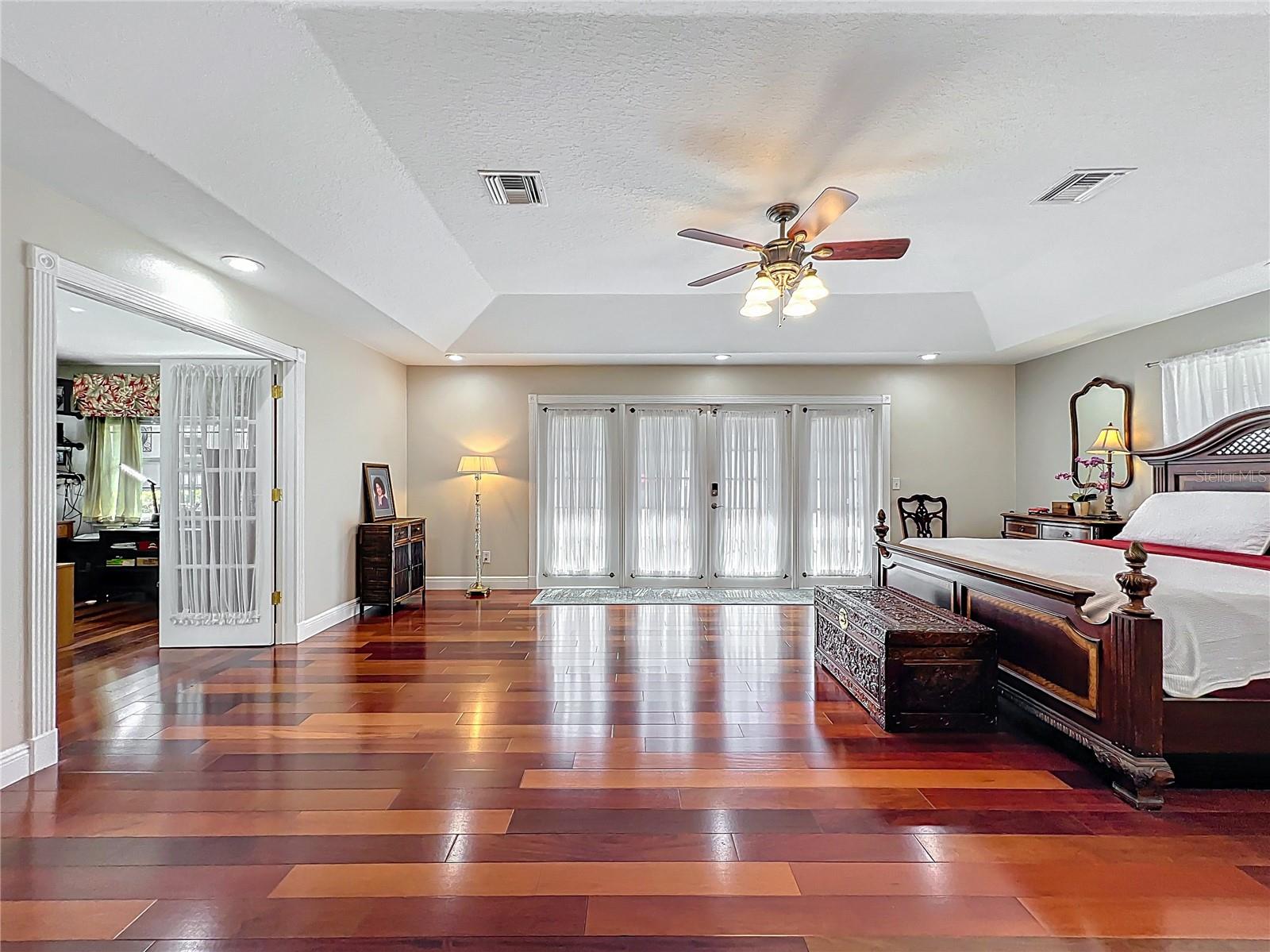 Image 26 of 96 For 5127 Leeward Way