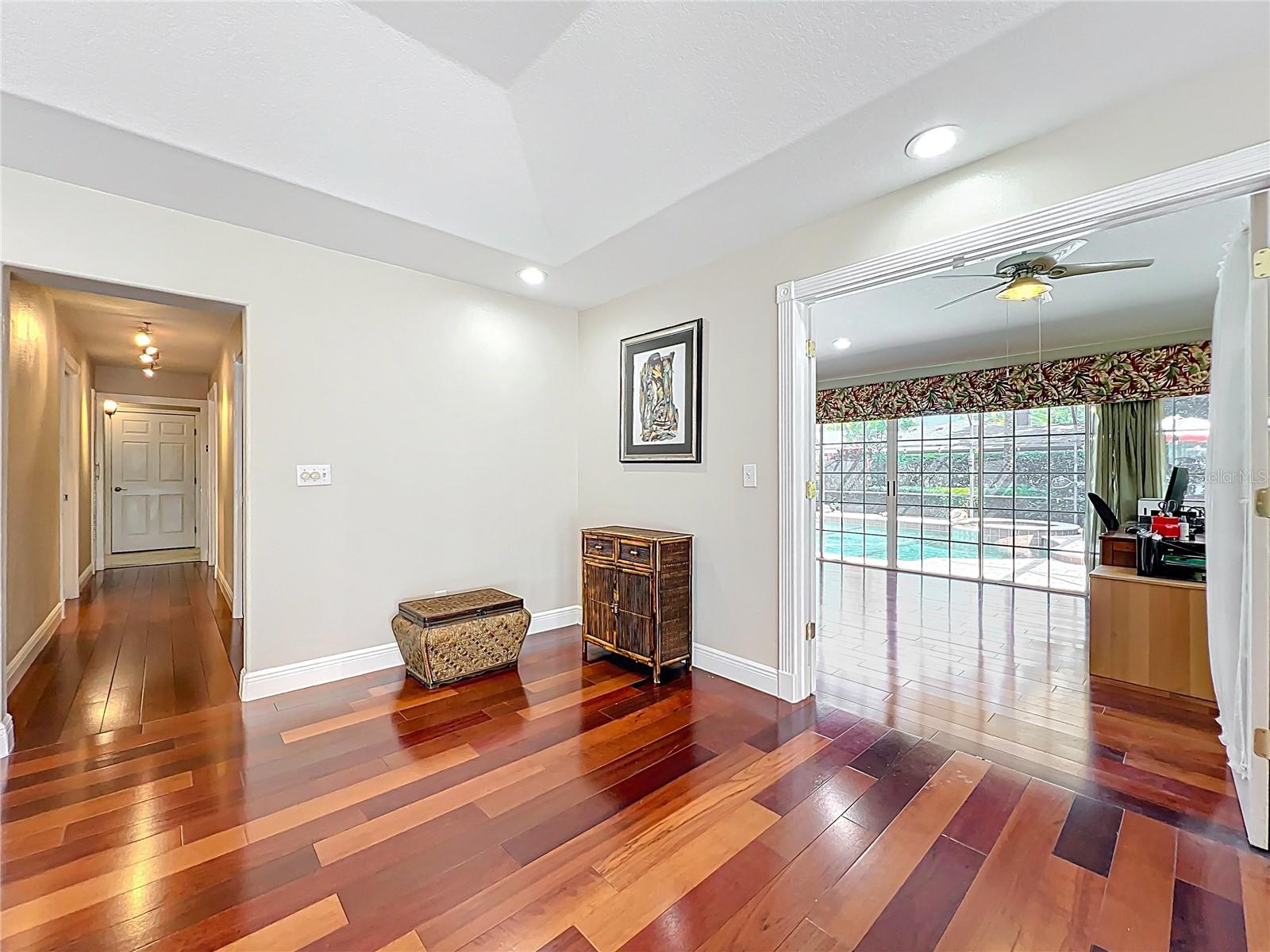 Image 36 of 96 For 5127 Leeward Way