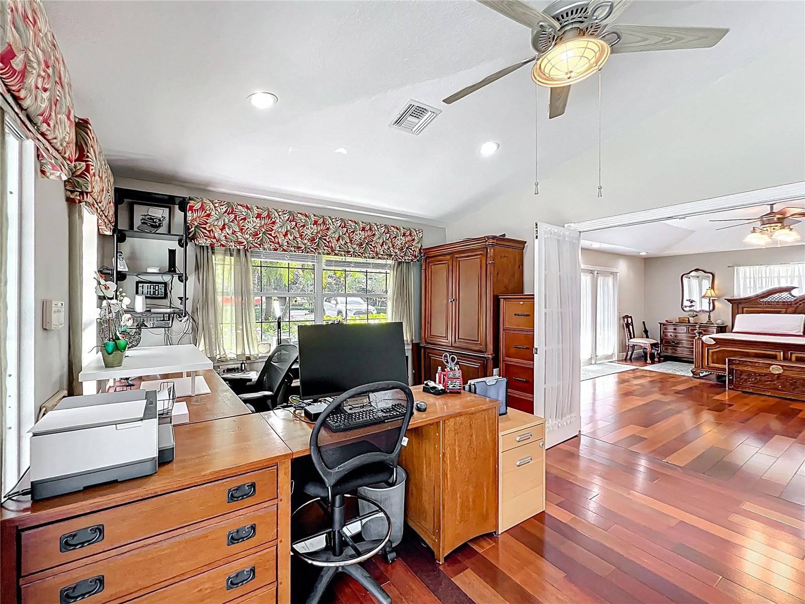 Image 40 of 96 For 5127 Leeward Way