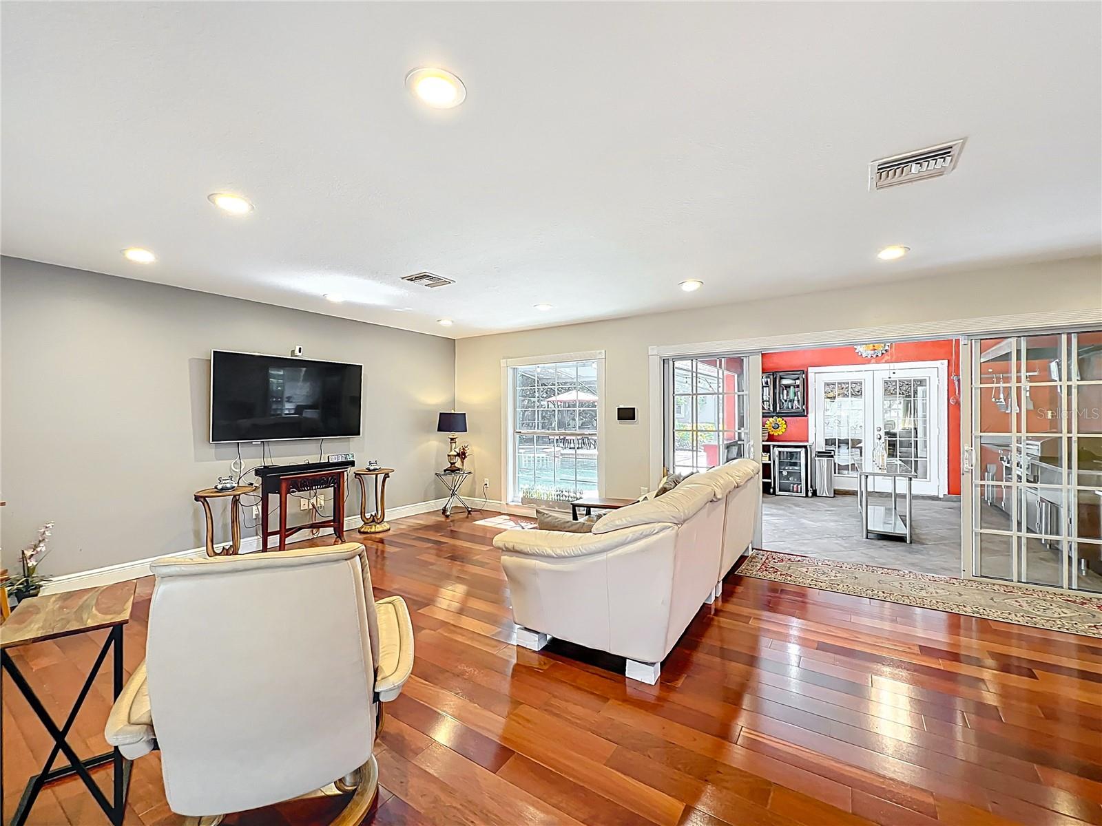 Image 5 of 96 For 5127 Leeward Way
