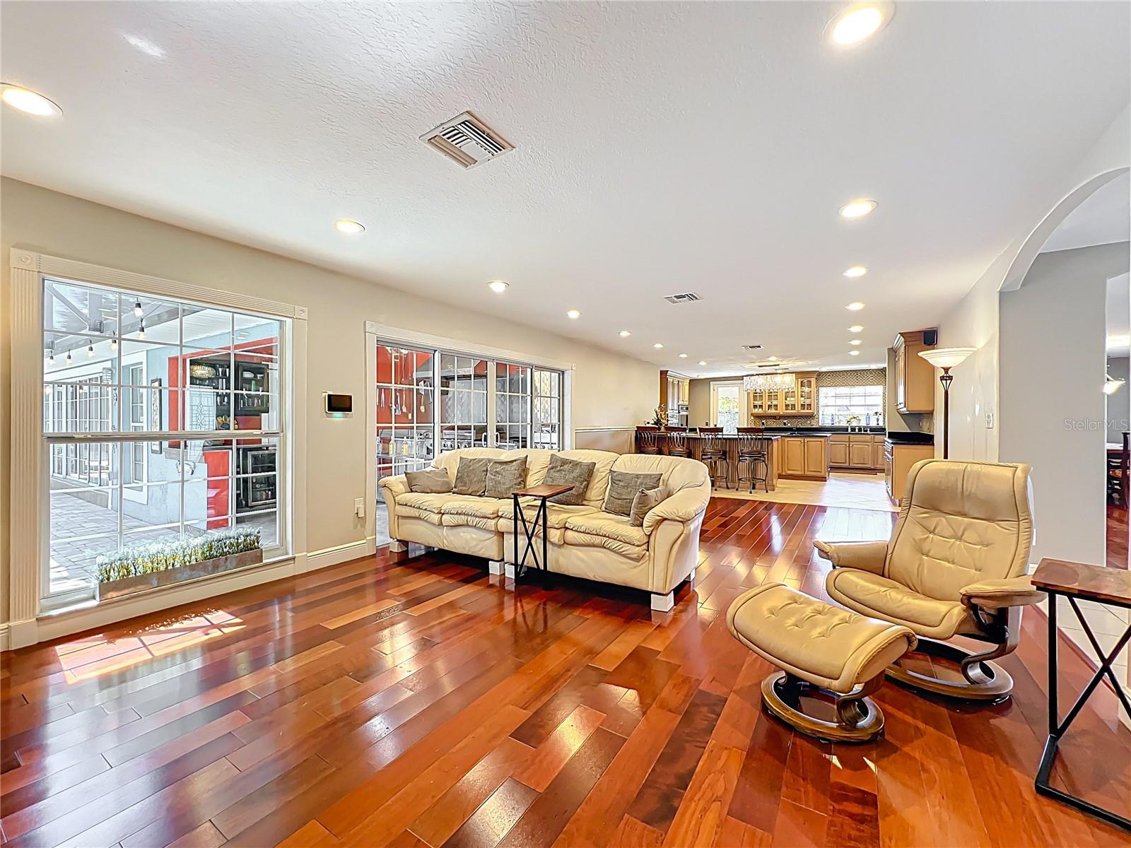 Image 7 of 96 For 5127 Leeward Way