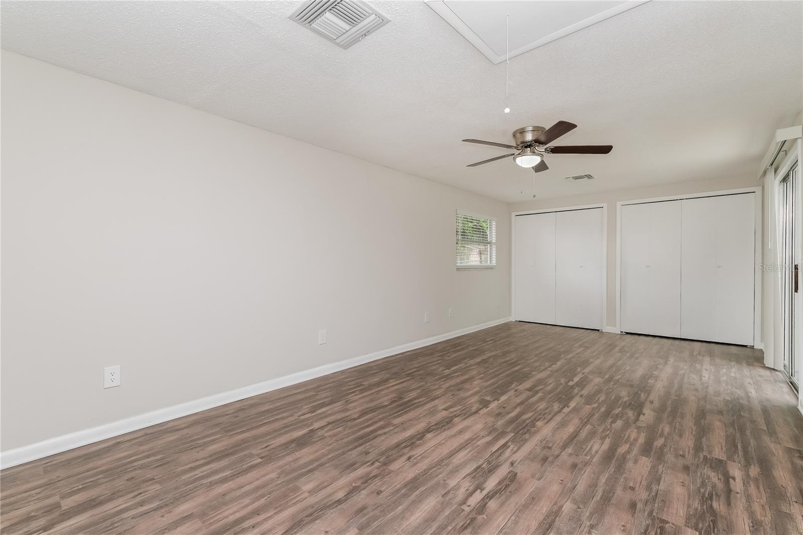Image 10 of 33 For 6426 Eden Lane