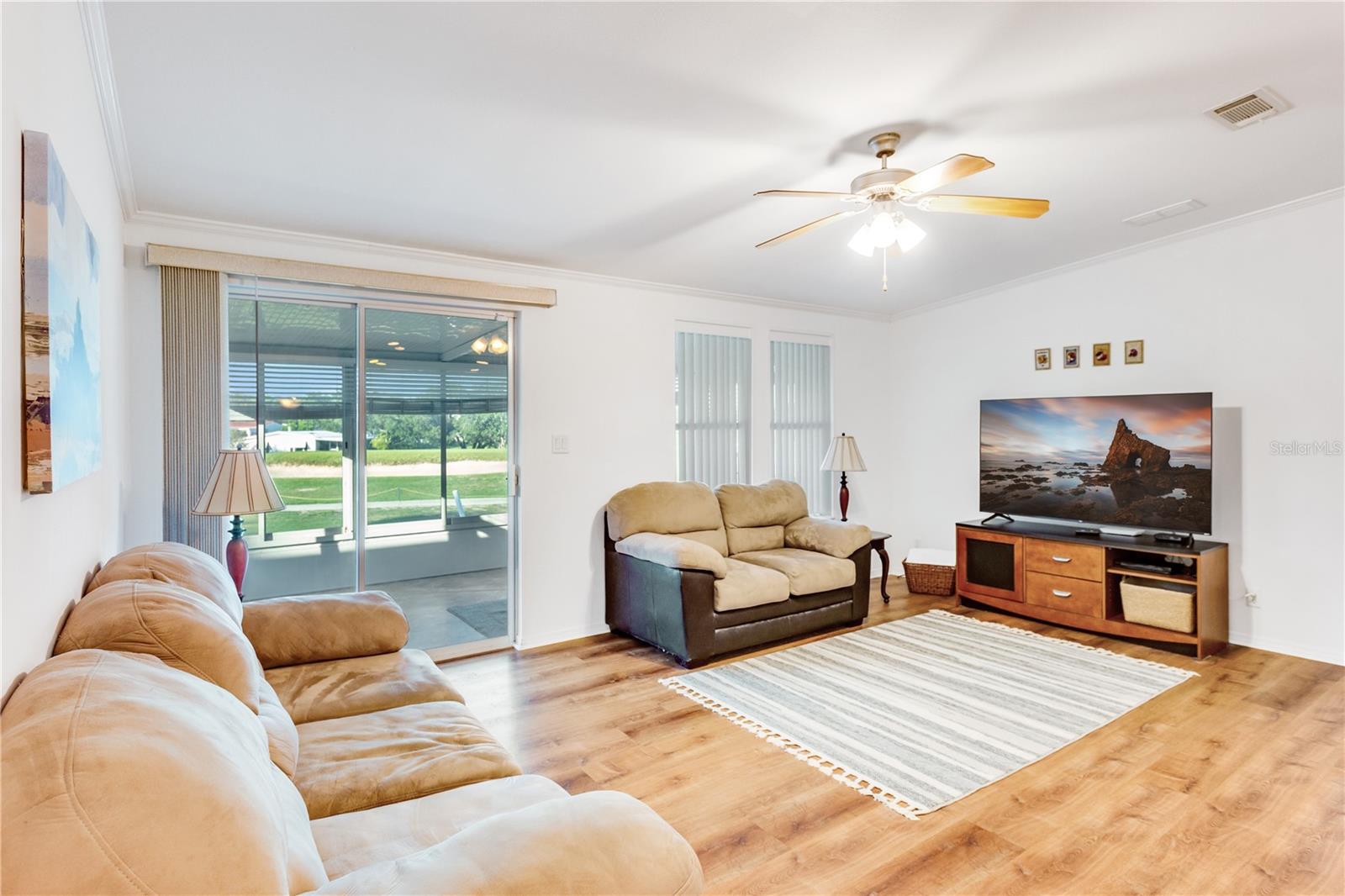 Image 10 of 33 For 2738 Lake Grassmere Circle 1884