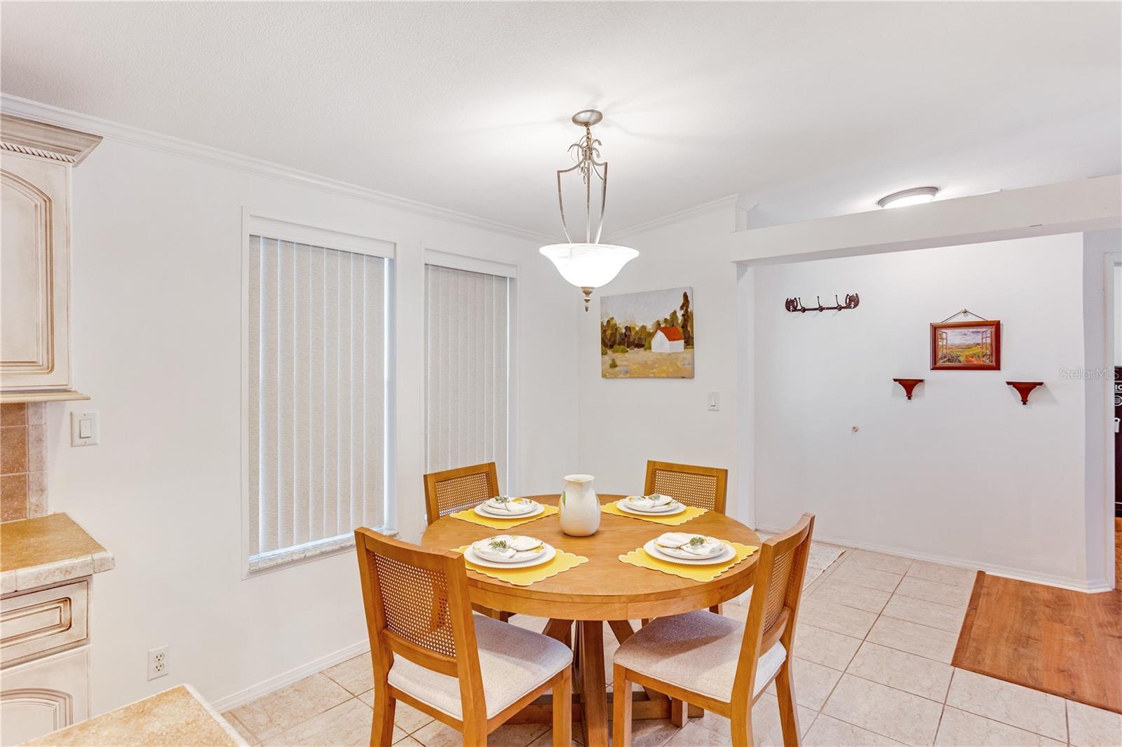 Image 12 of 33 For 2738 Lake Grassmere Circle 1884
