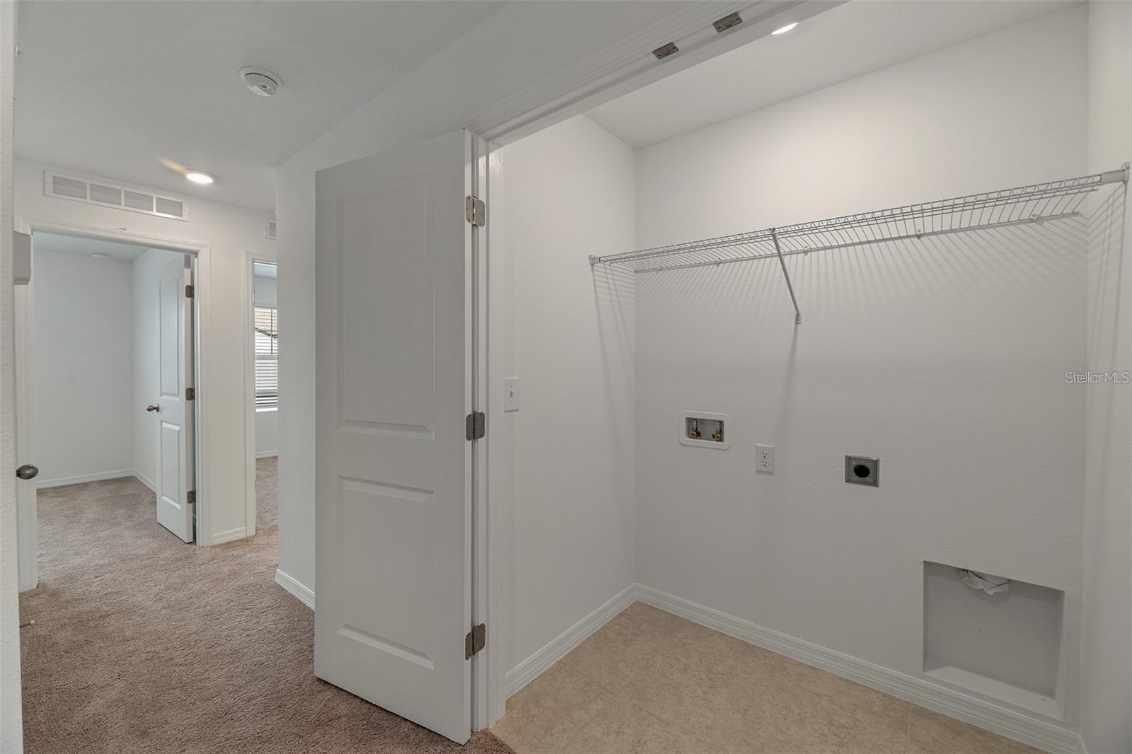 Image 7 of 10 For 3435 Vesara Drive