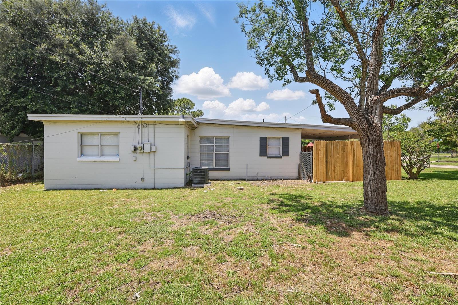 Image 13 of 15 For 1301 Lawne Boulevard