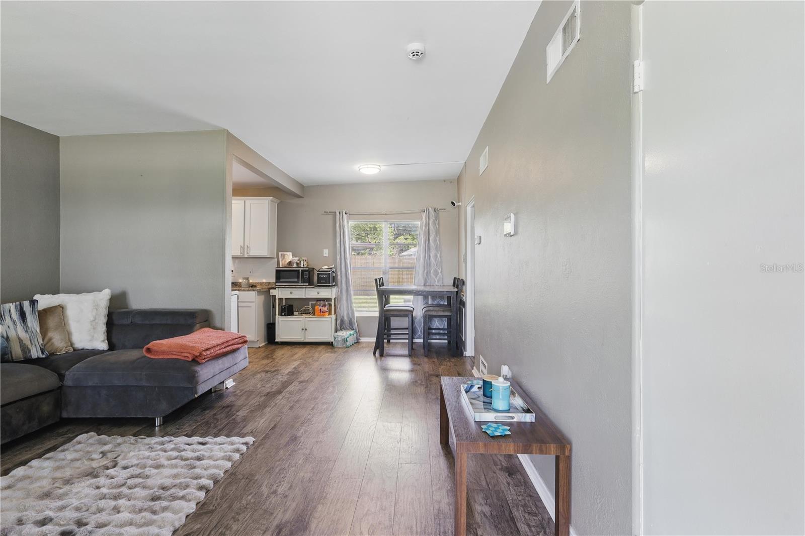 Image 2 of 15 For 1301 Lawne Boulevard