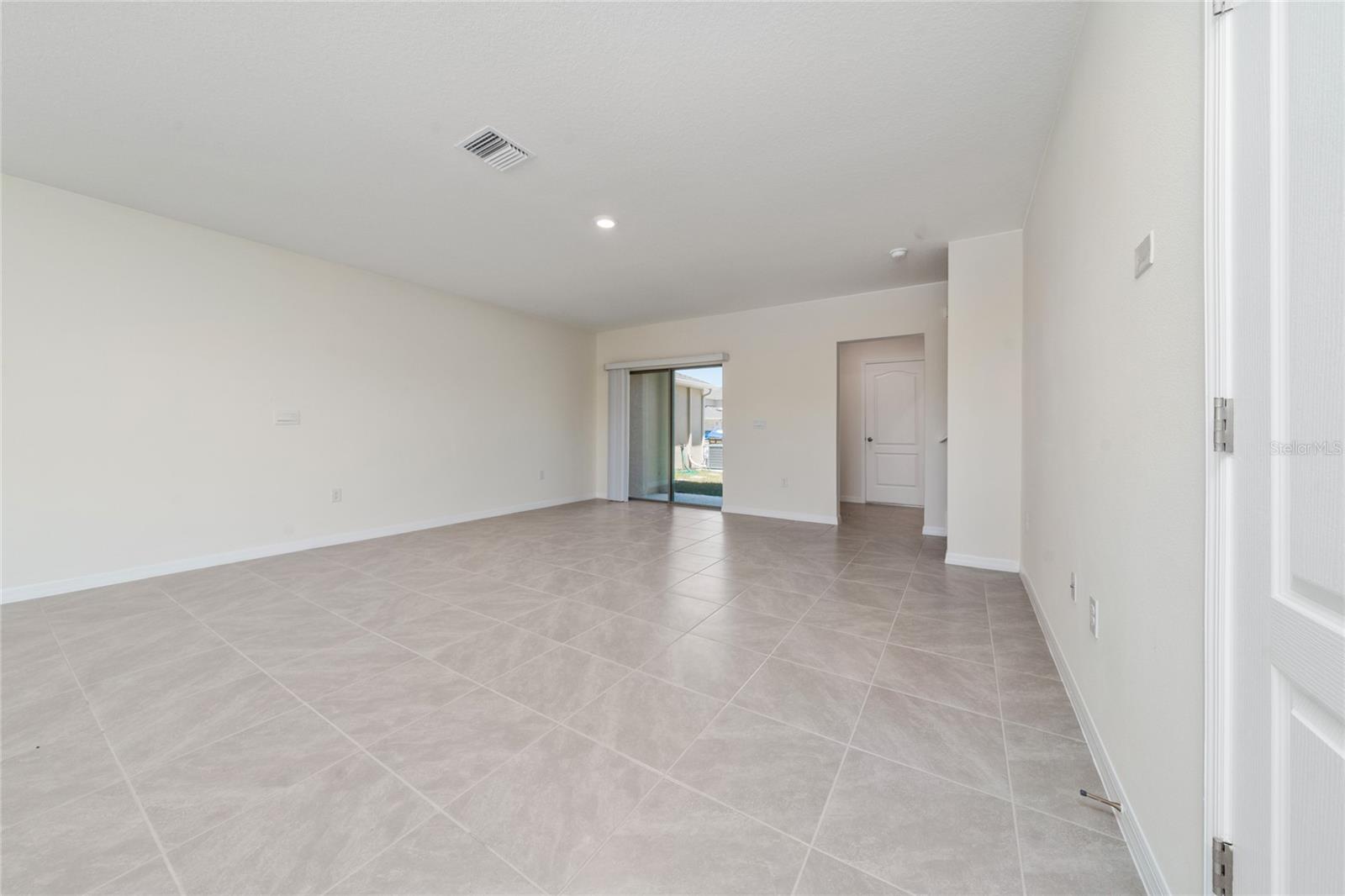 Image 9 of 26 For 1687 Badger Creek Road