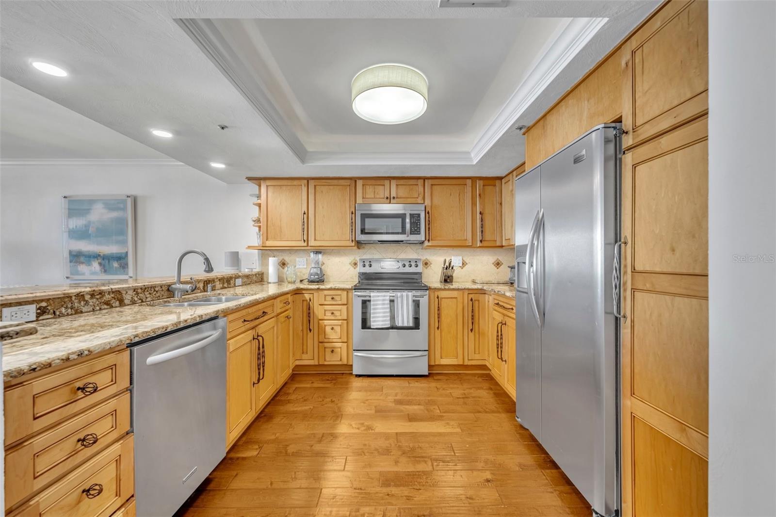 Image 4 of 61 For 5275 Atlantic Avenue 506